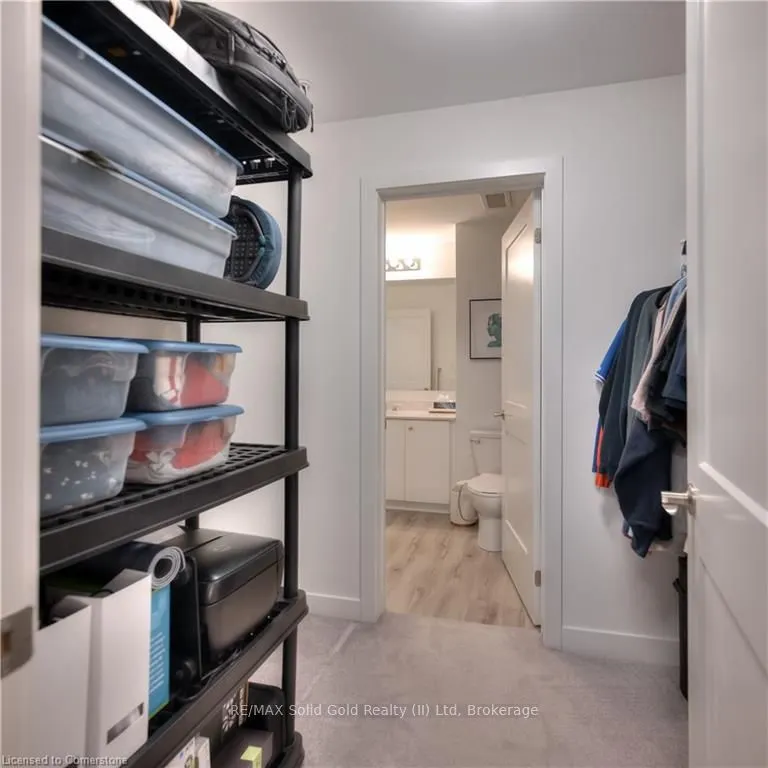243 Northfield Drive E, #204