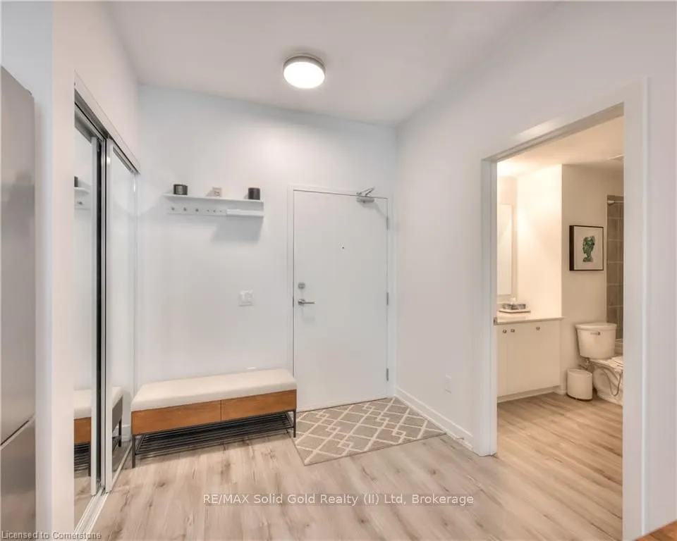 243 Northfield Drive E, #204