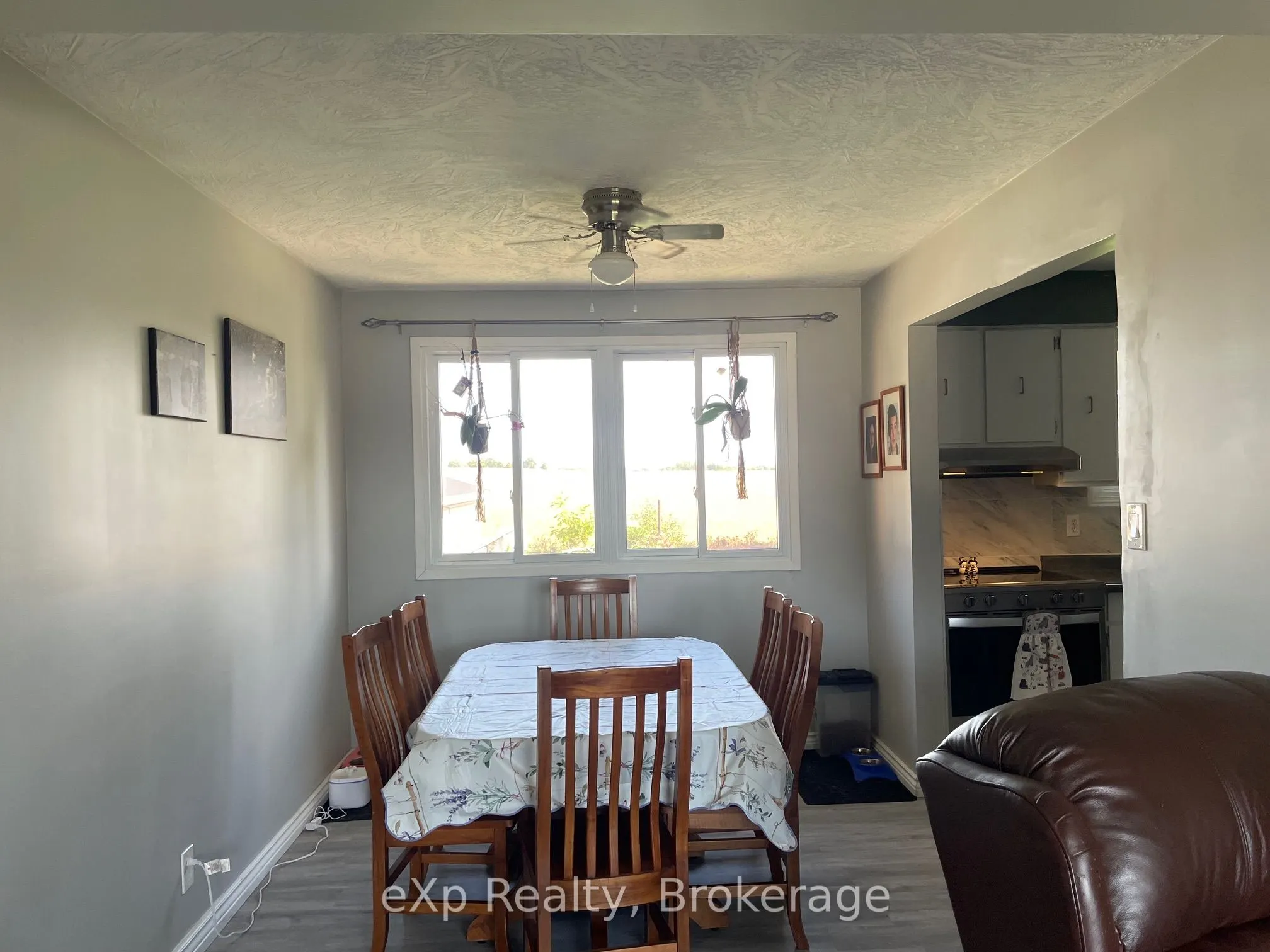 21 FAIRVIEW Drive