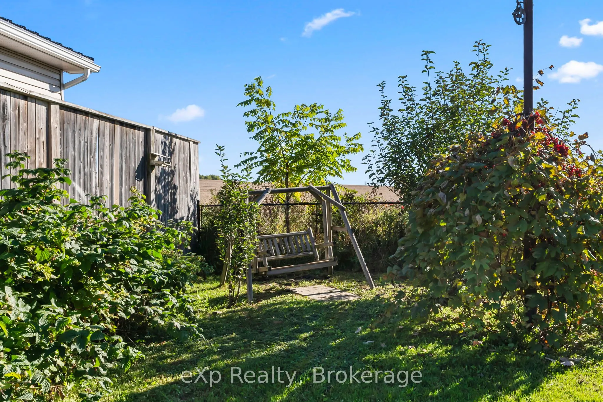 21 FAIRVIEW Drive