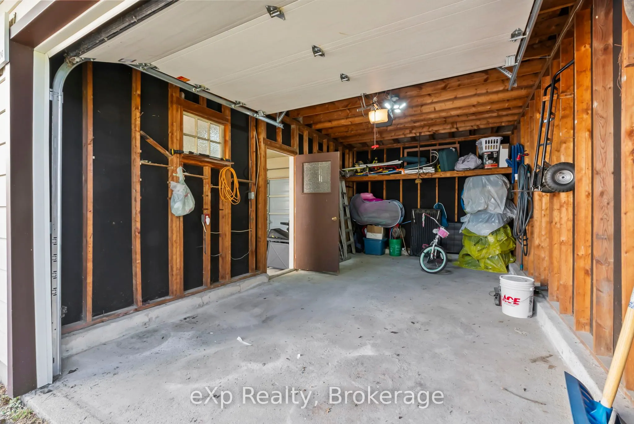21 FAIRVIEW Drive