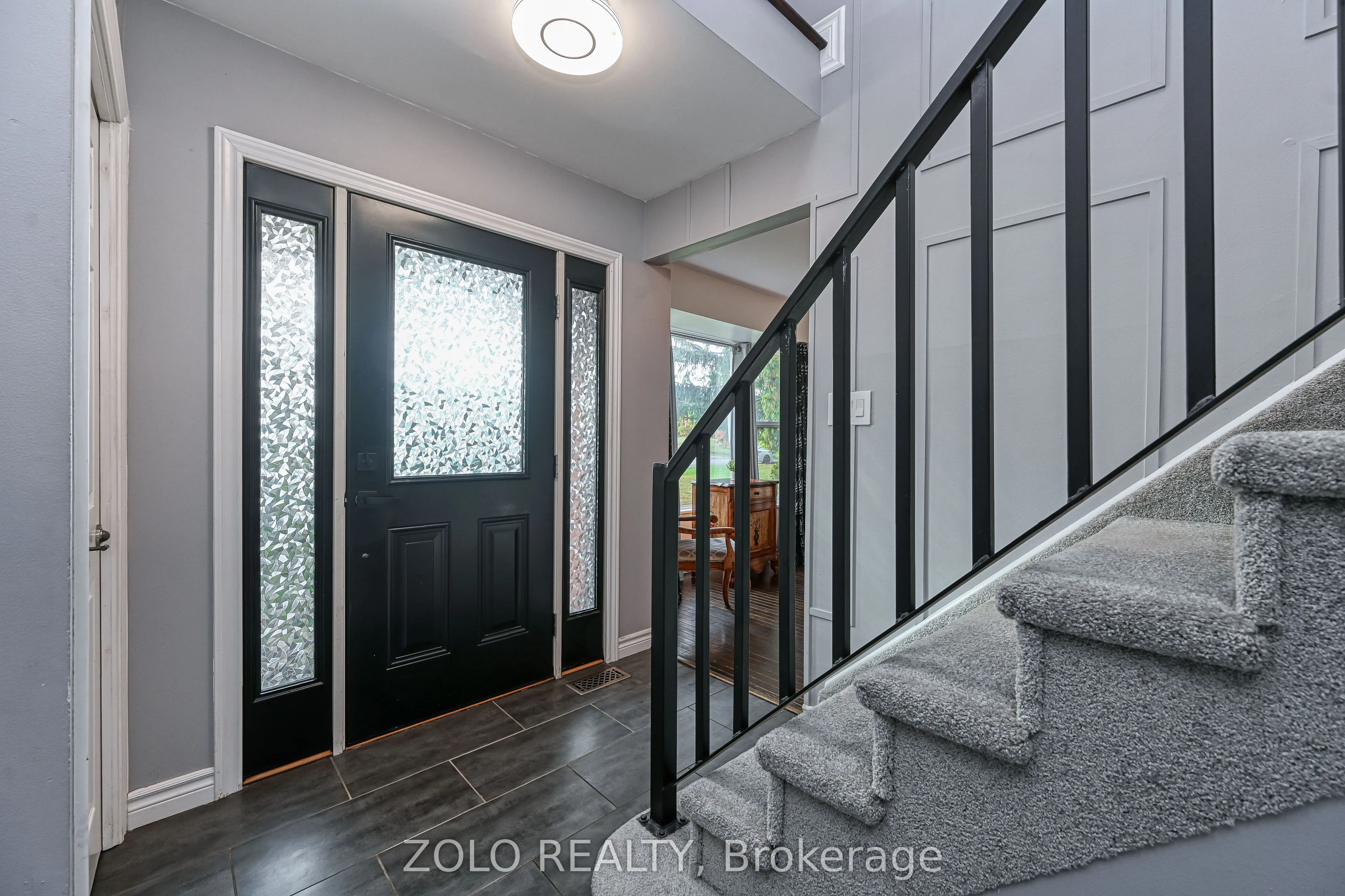 2 Cambridge Court