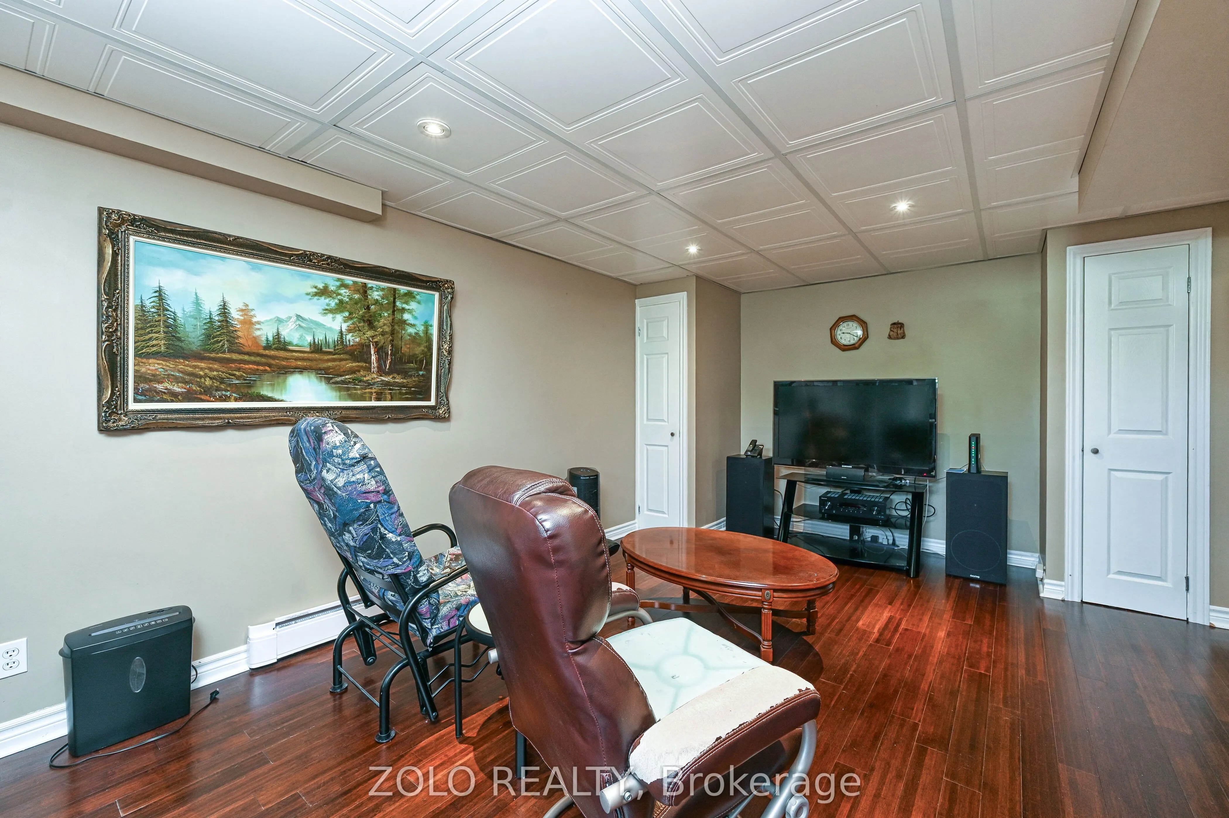 2 Cambridge Court