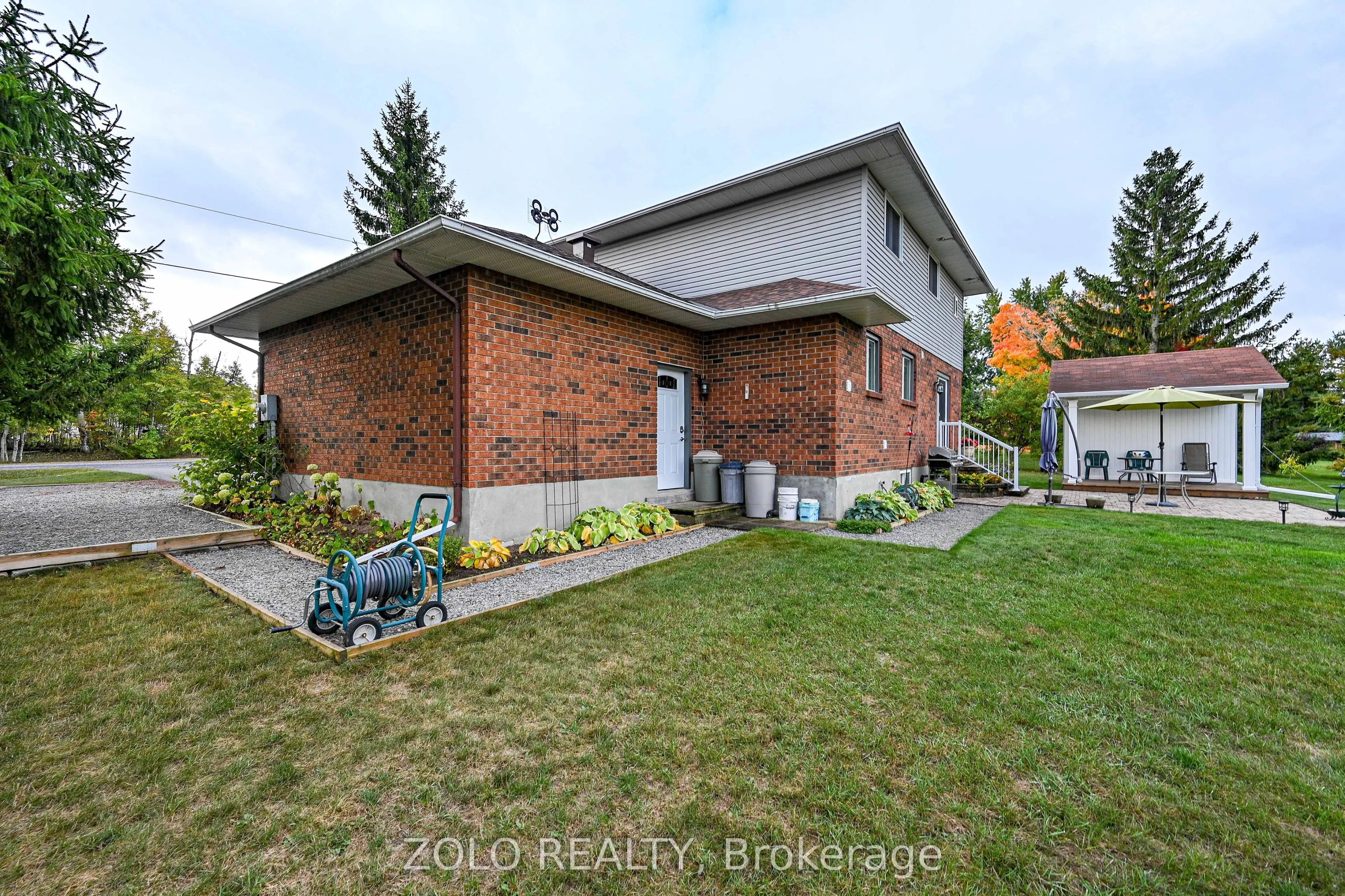 2 Cambridge Court
