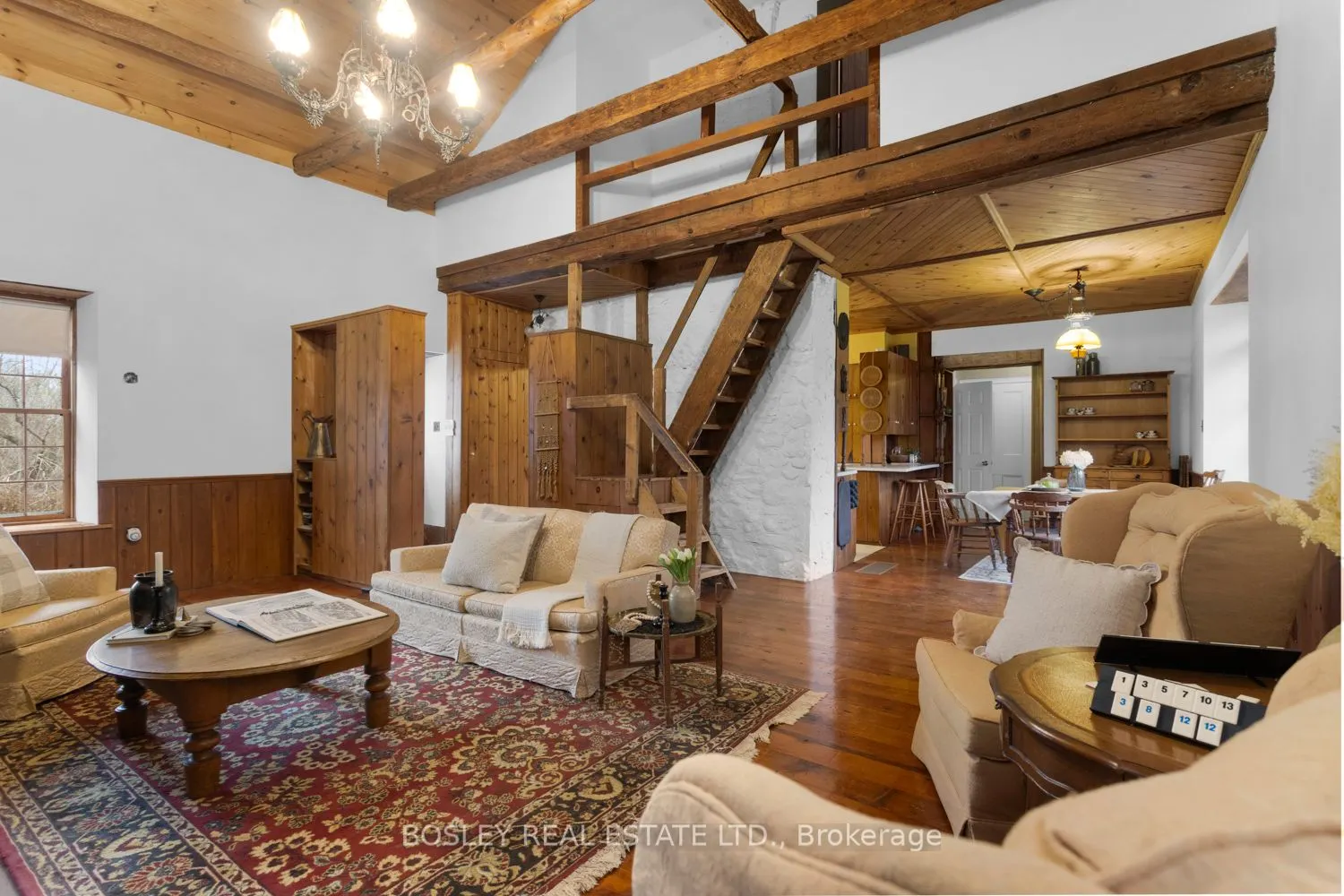 2247 Van Luven Road