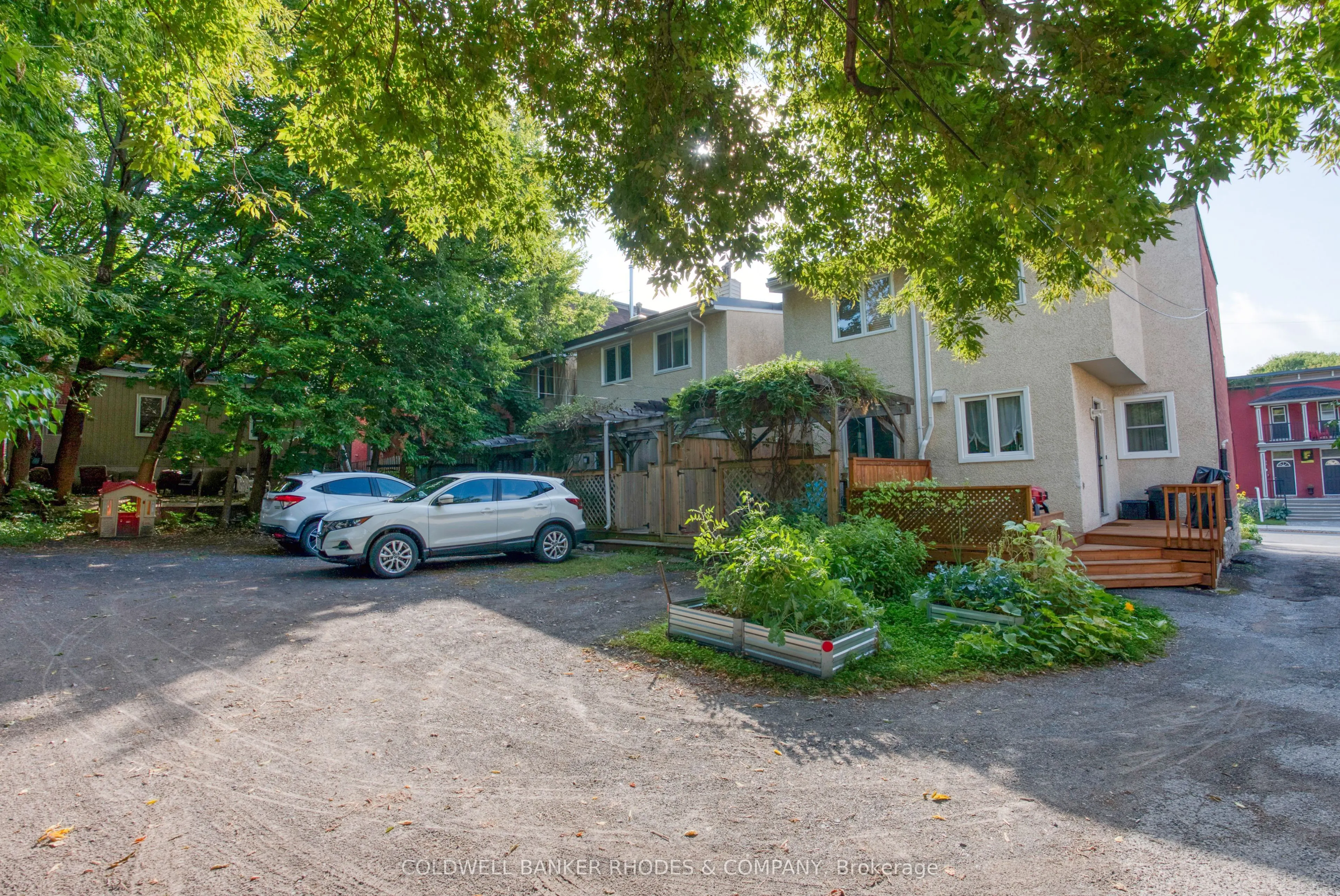 129 Elm Street