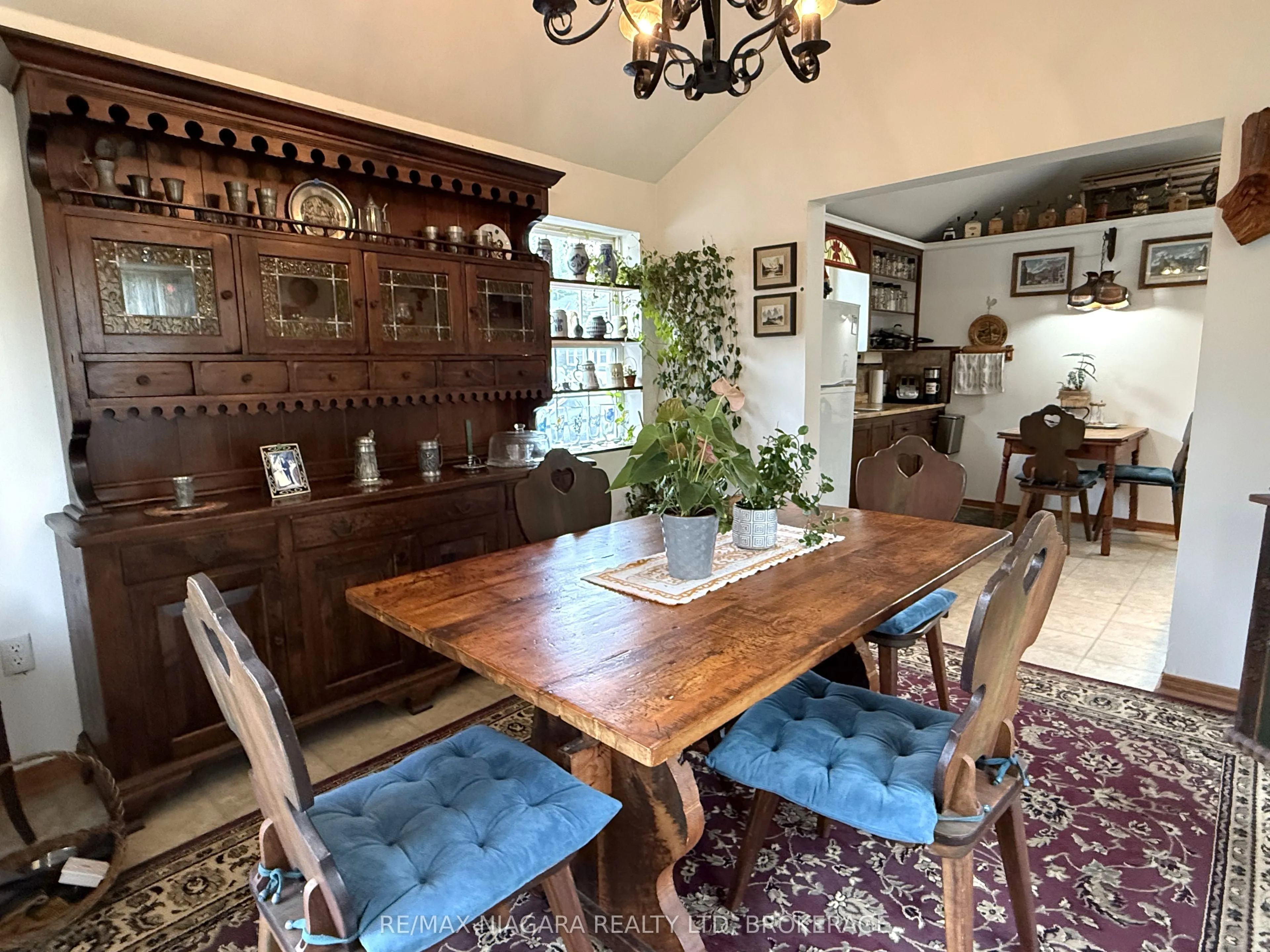 3721 Dominion Road