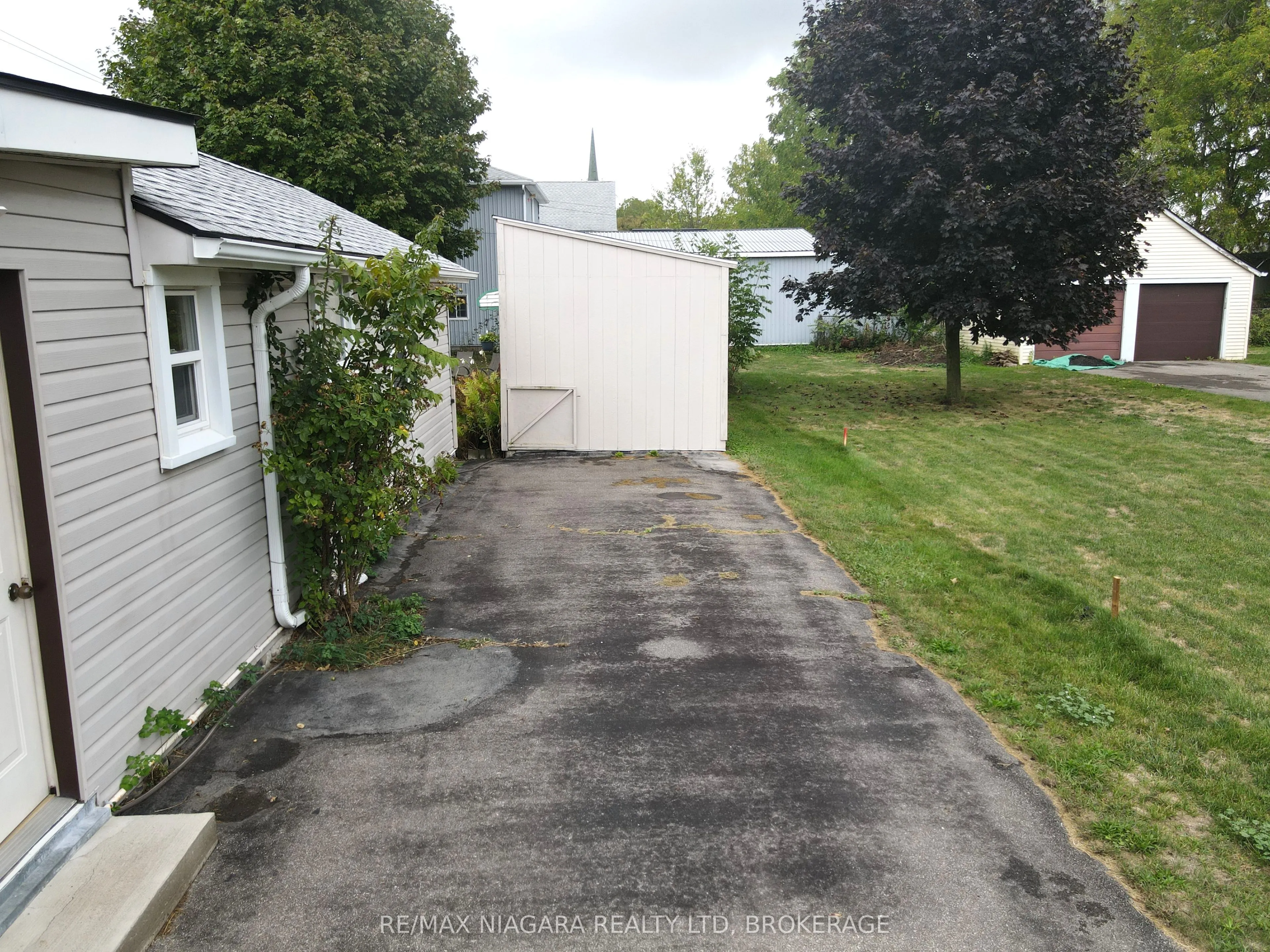 3721 Dominion Road