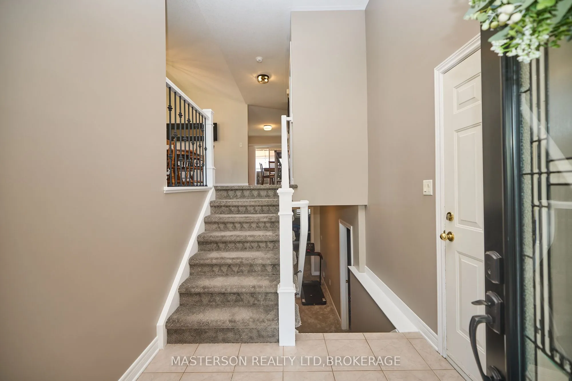 6906 Kelly Drive