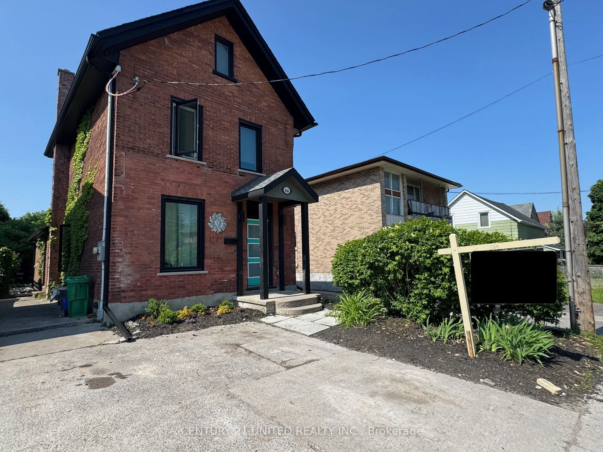 508 Sherbrooke Street