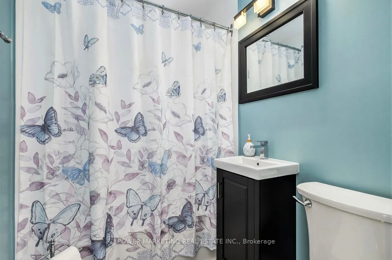 42 COTE DES NEIGES Road