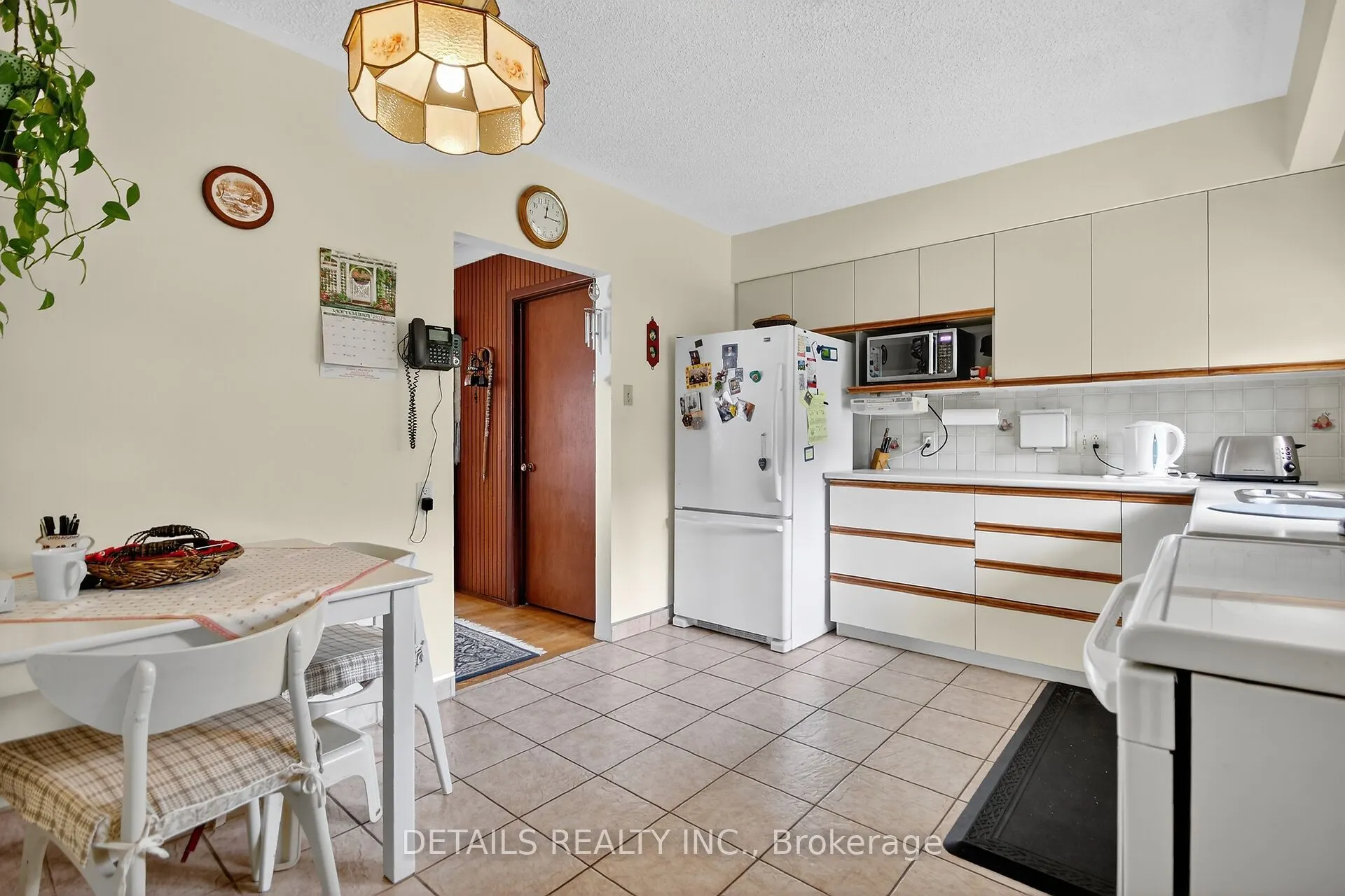 101 Hilliard Avenue
