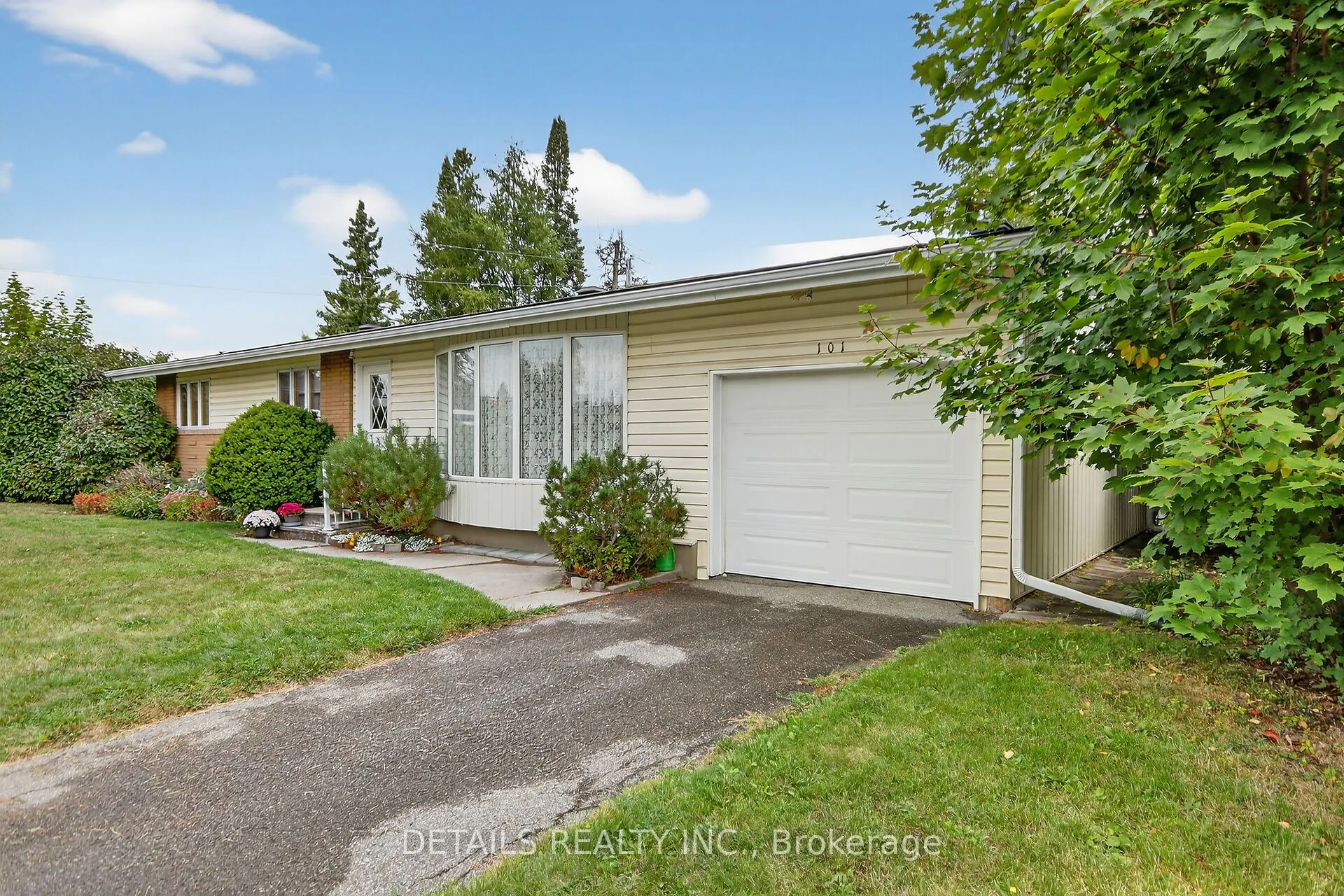 101 Hilliard Avenue