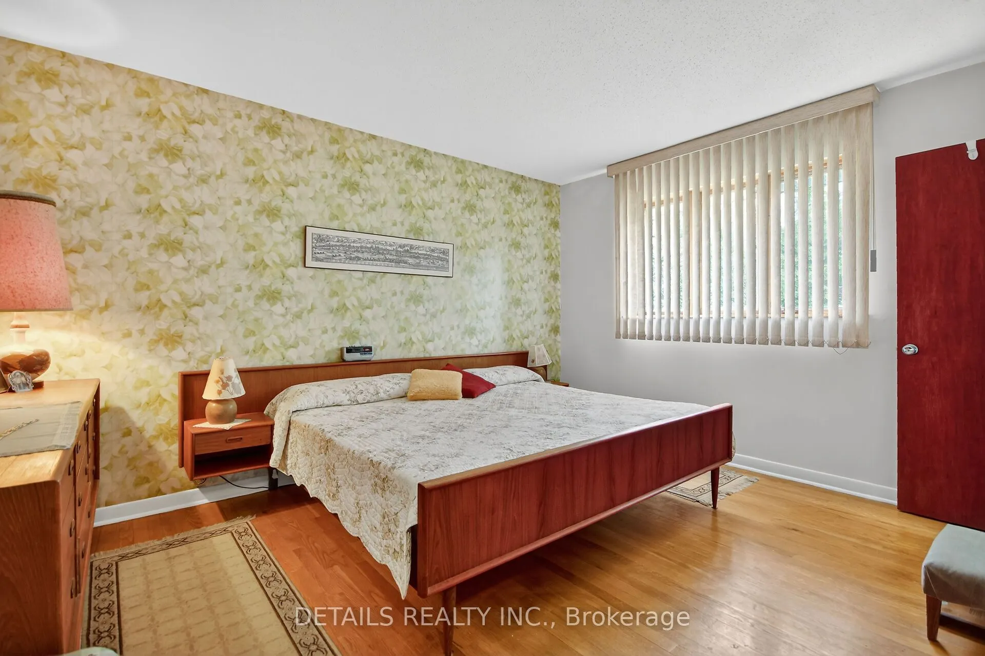 101 Hilliard Avenue