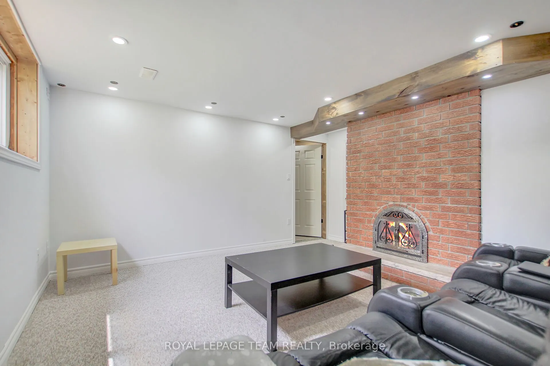 129 Spinnaker Way