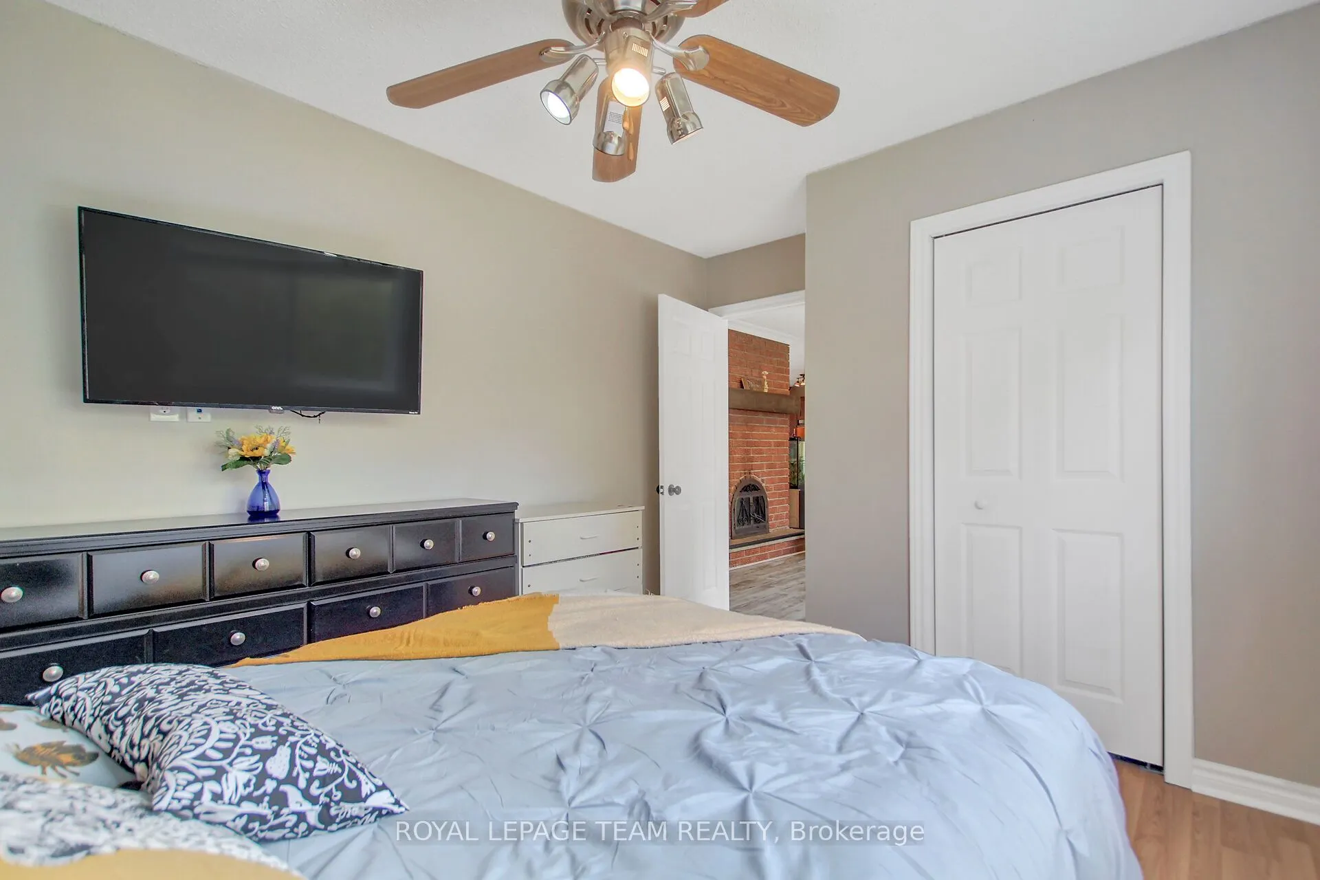 129 Spinnaker Way
