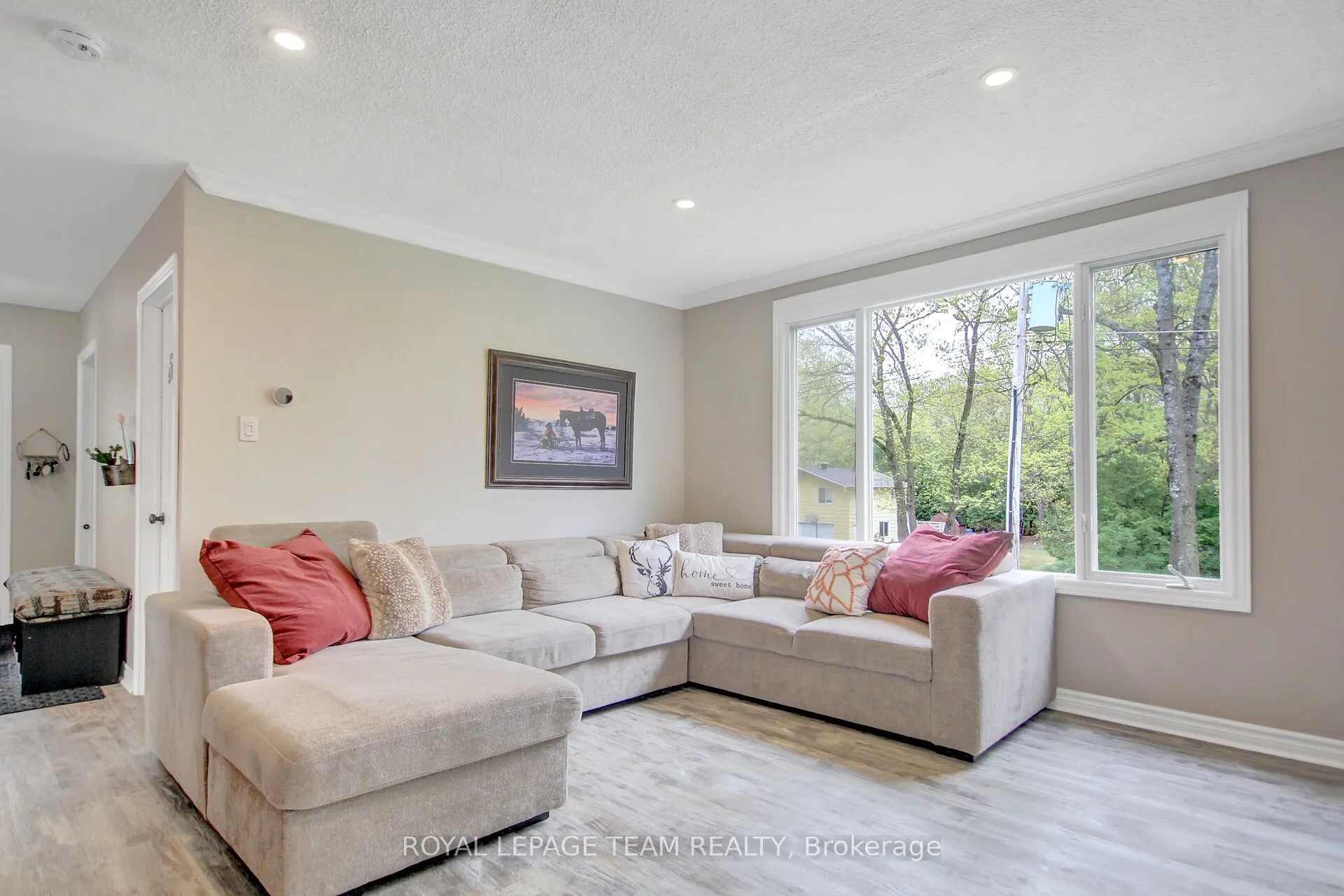 129 Spinnaker Way