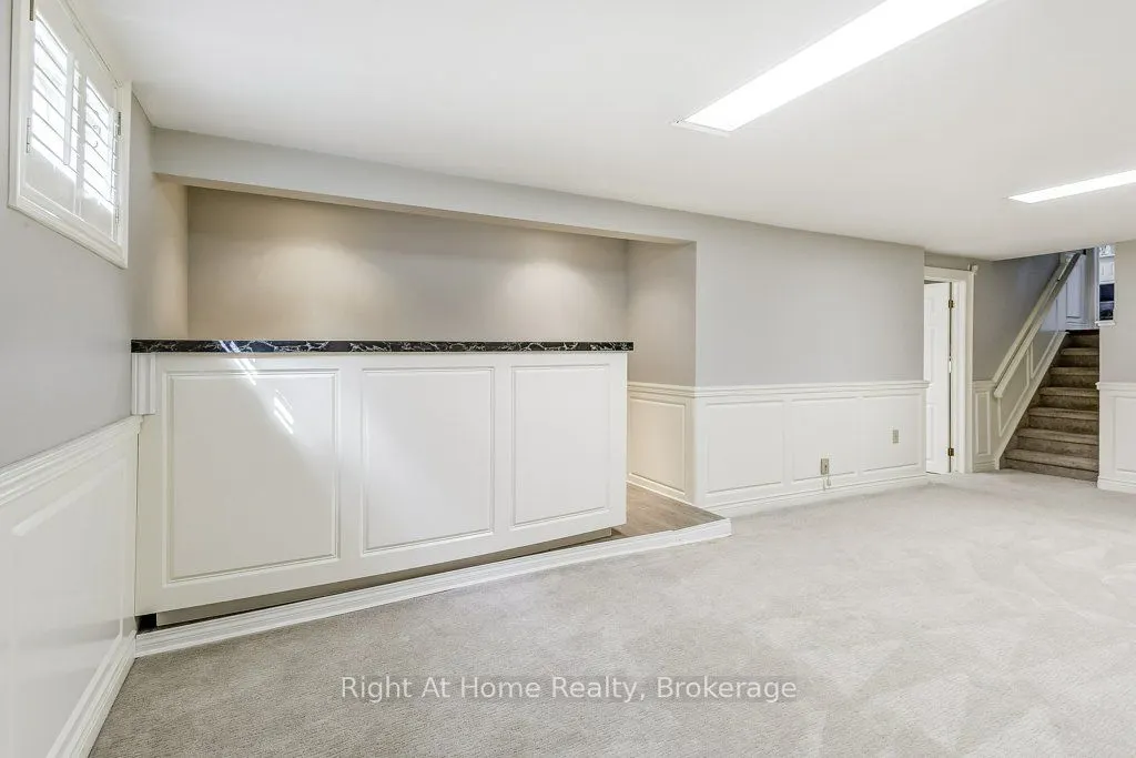 207 Montmorency Drive