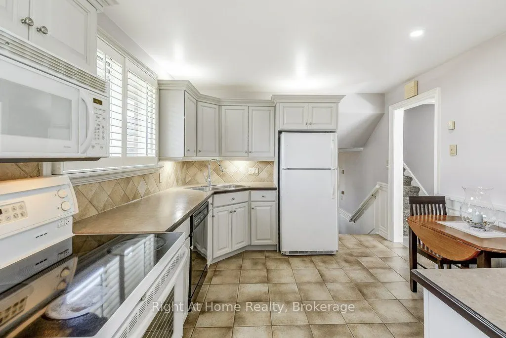 207 Montmorency Drive
