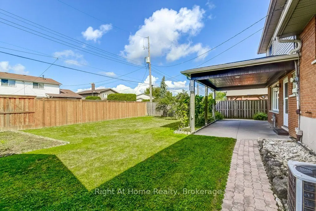 207 Montmorency Drive