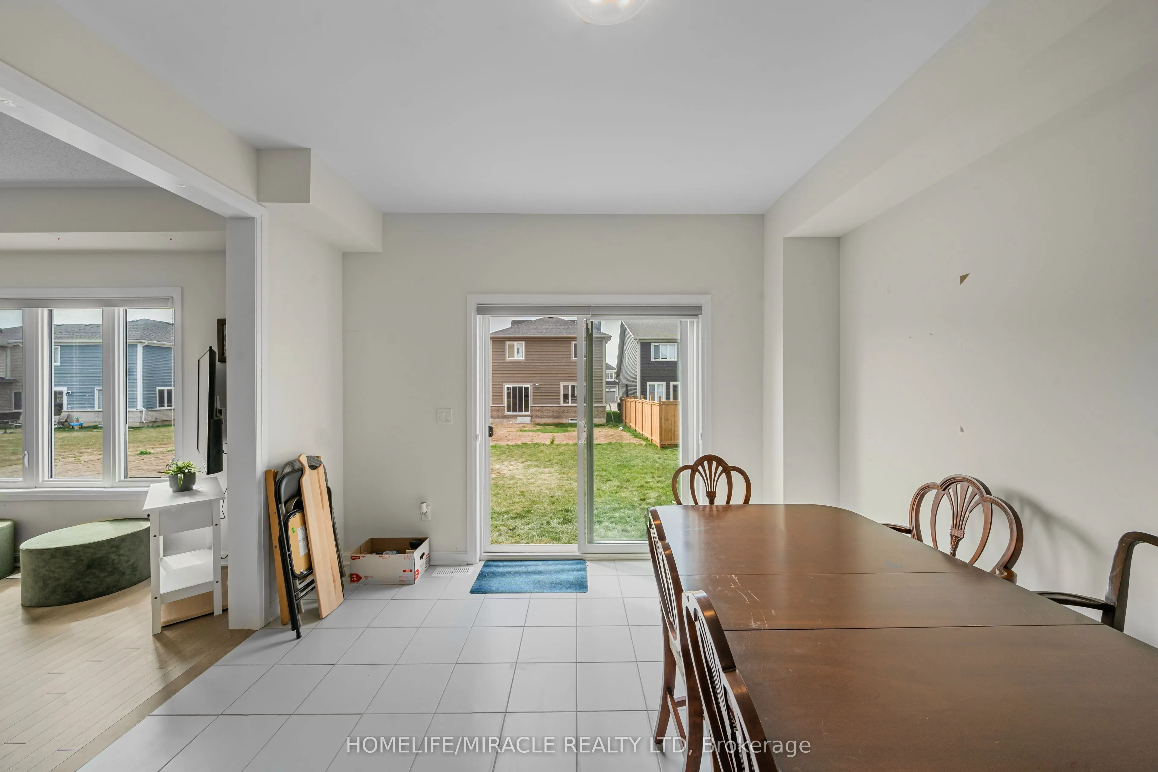 121 Oakmont Drive