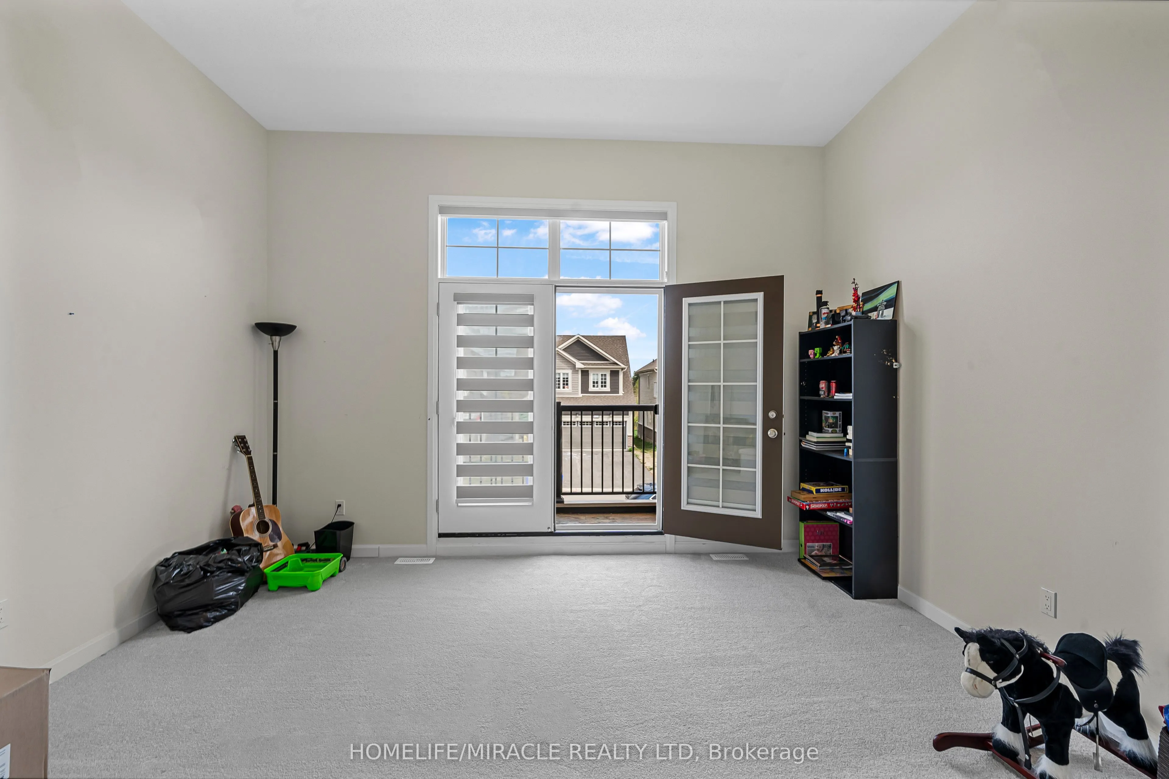121 Oakmont Drive