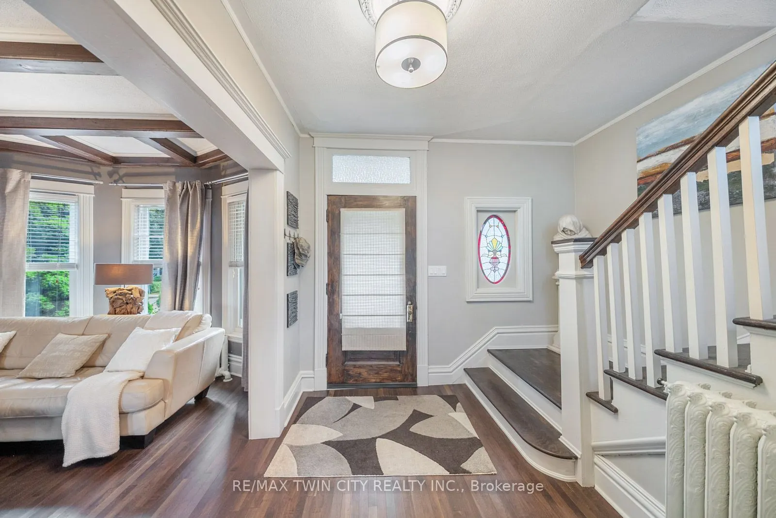 47 Mountain Park Avenue