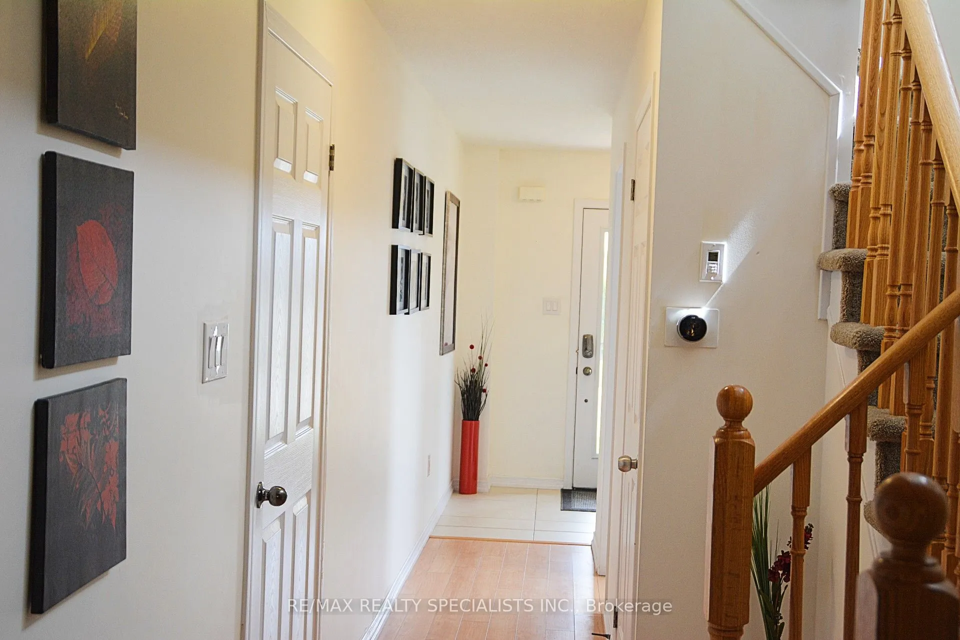 8685 Dogwood Crescent