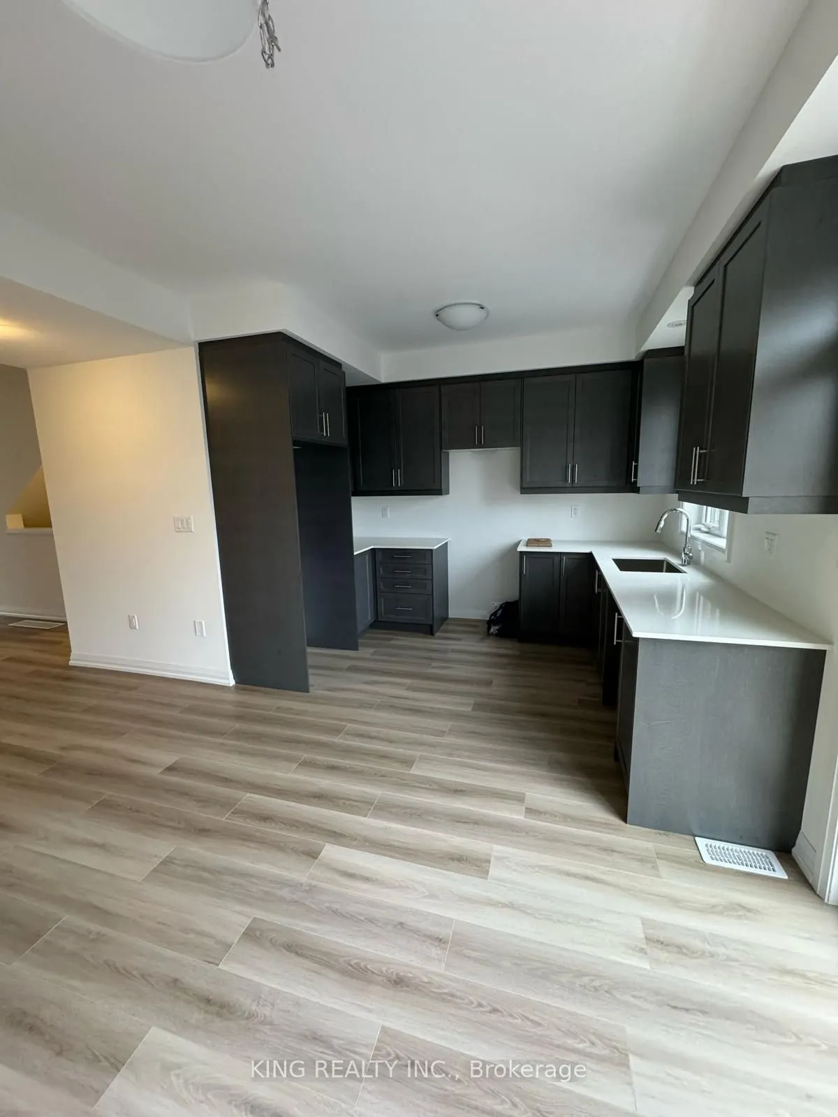 4040 Mountain Street, #62