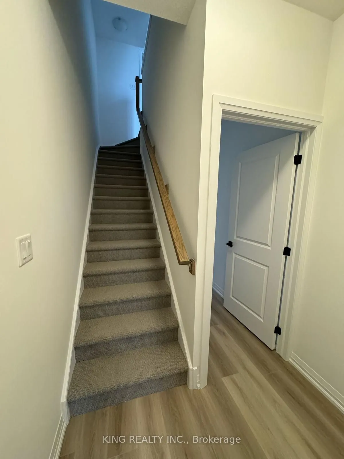 4040 Mountain Street, #62