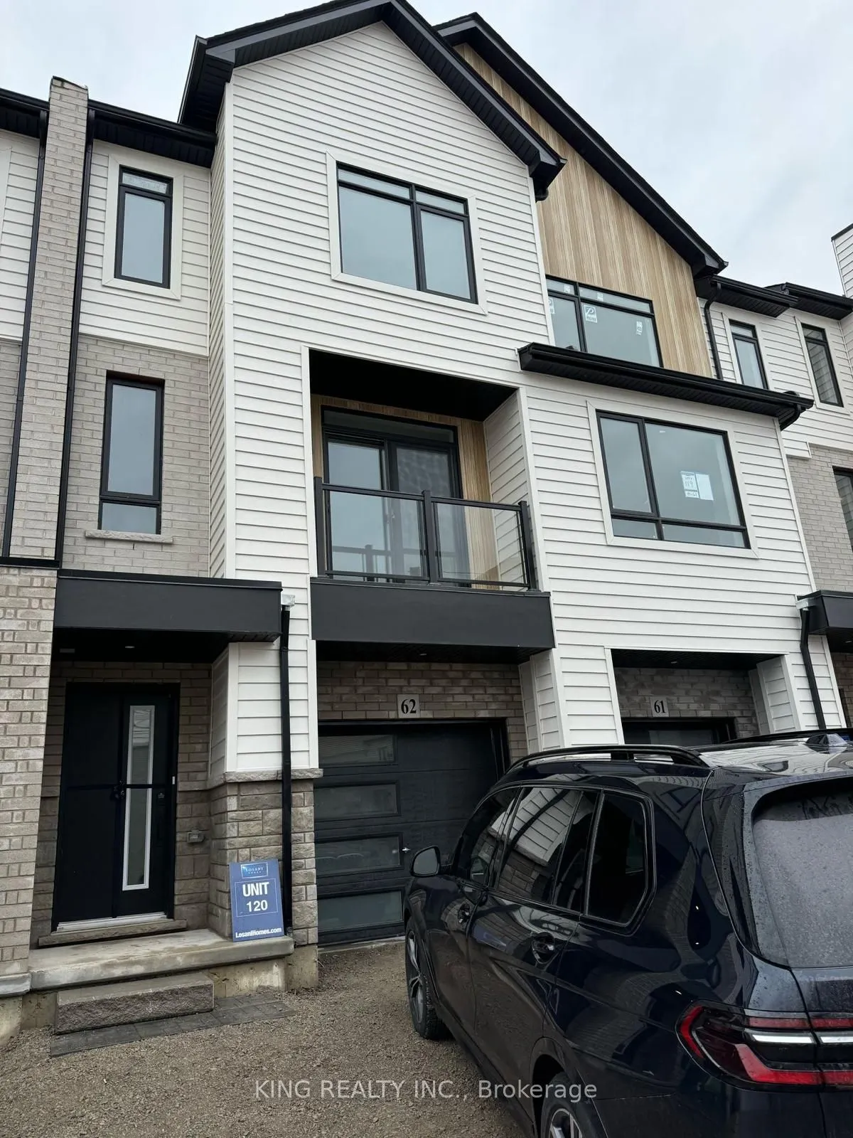4040 Mountain Street, #62