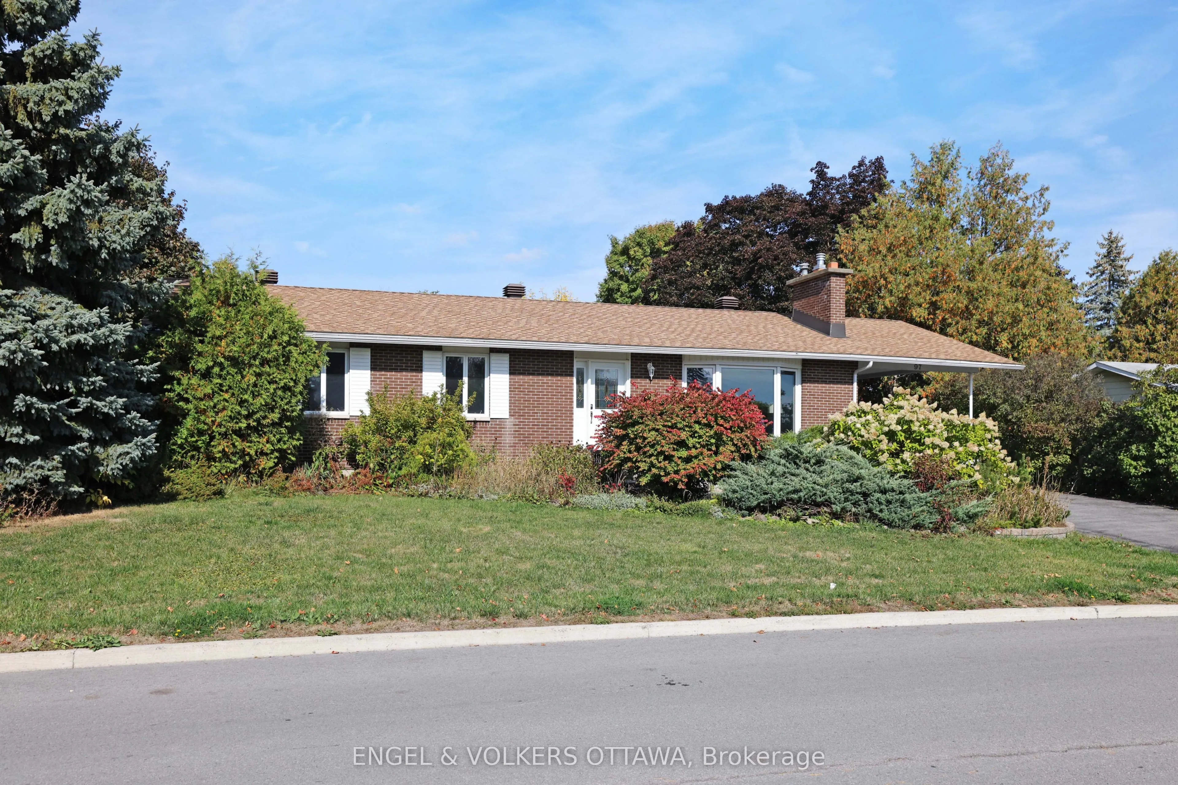 97 Banning Road