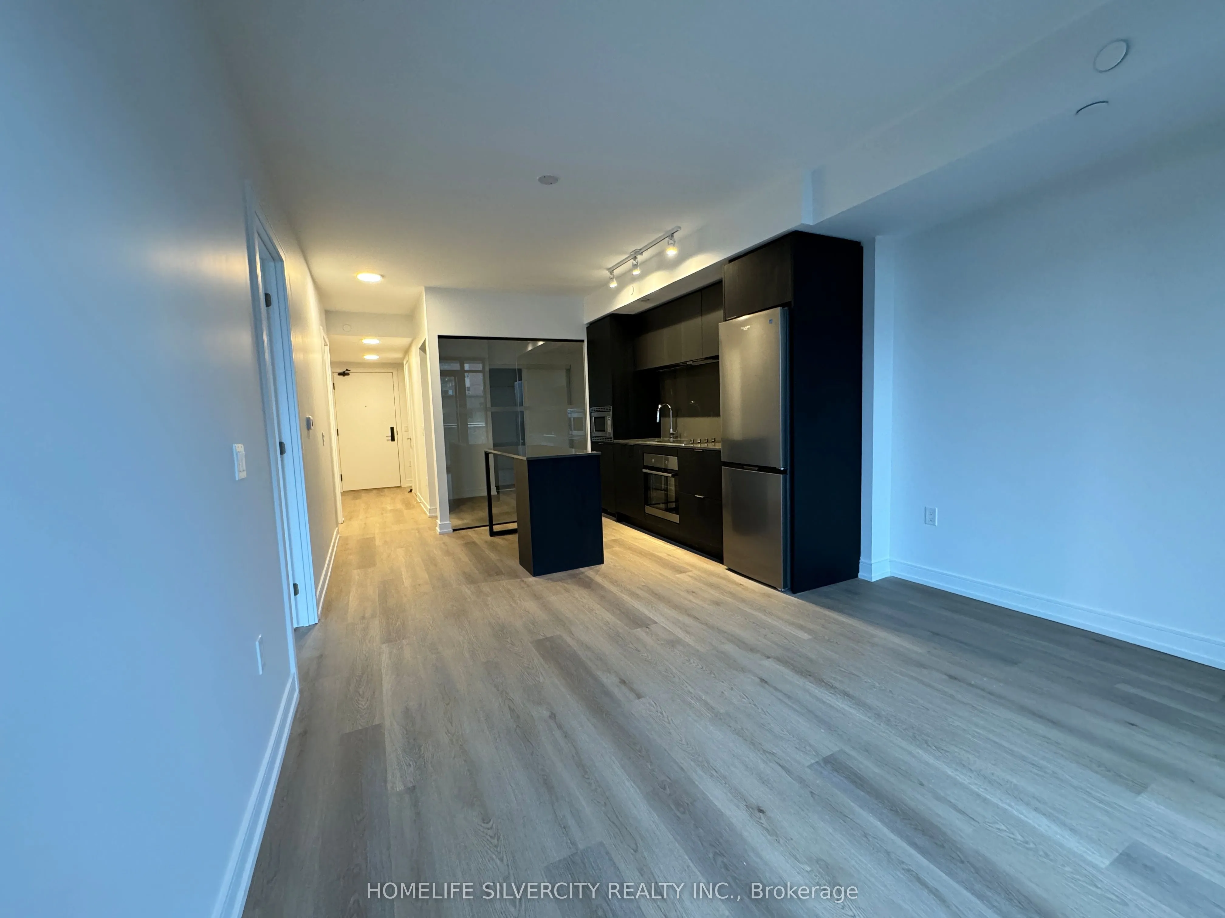 1 Jarvis Street, #406