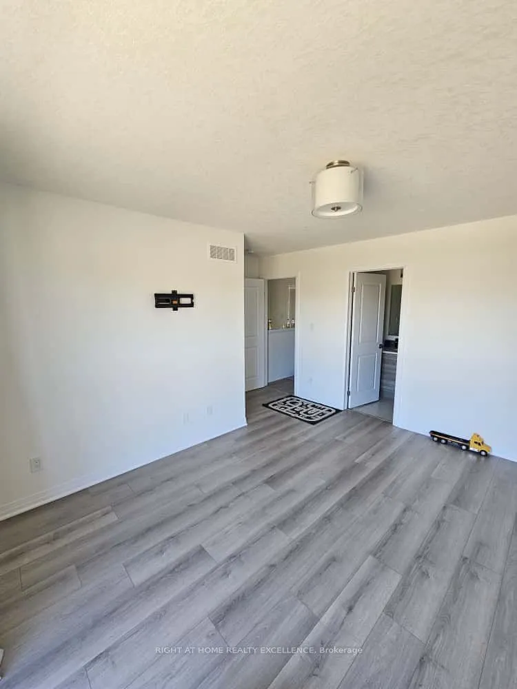 1 Benninger Drive, #1