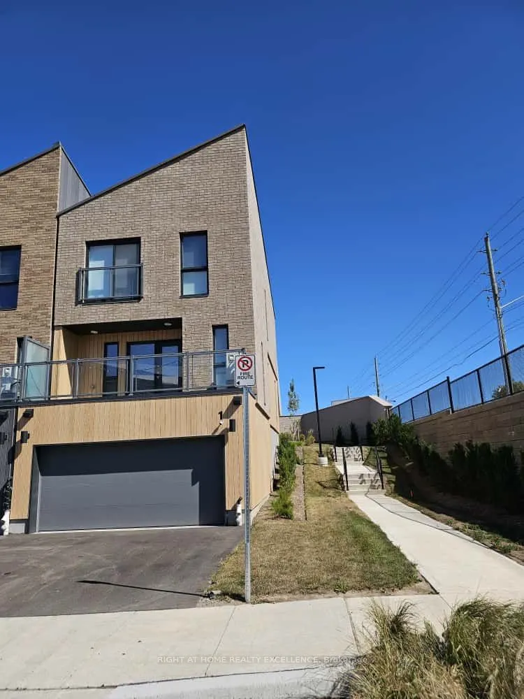 1 Benninger Drive, #1