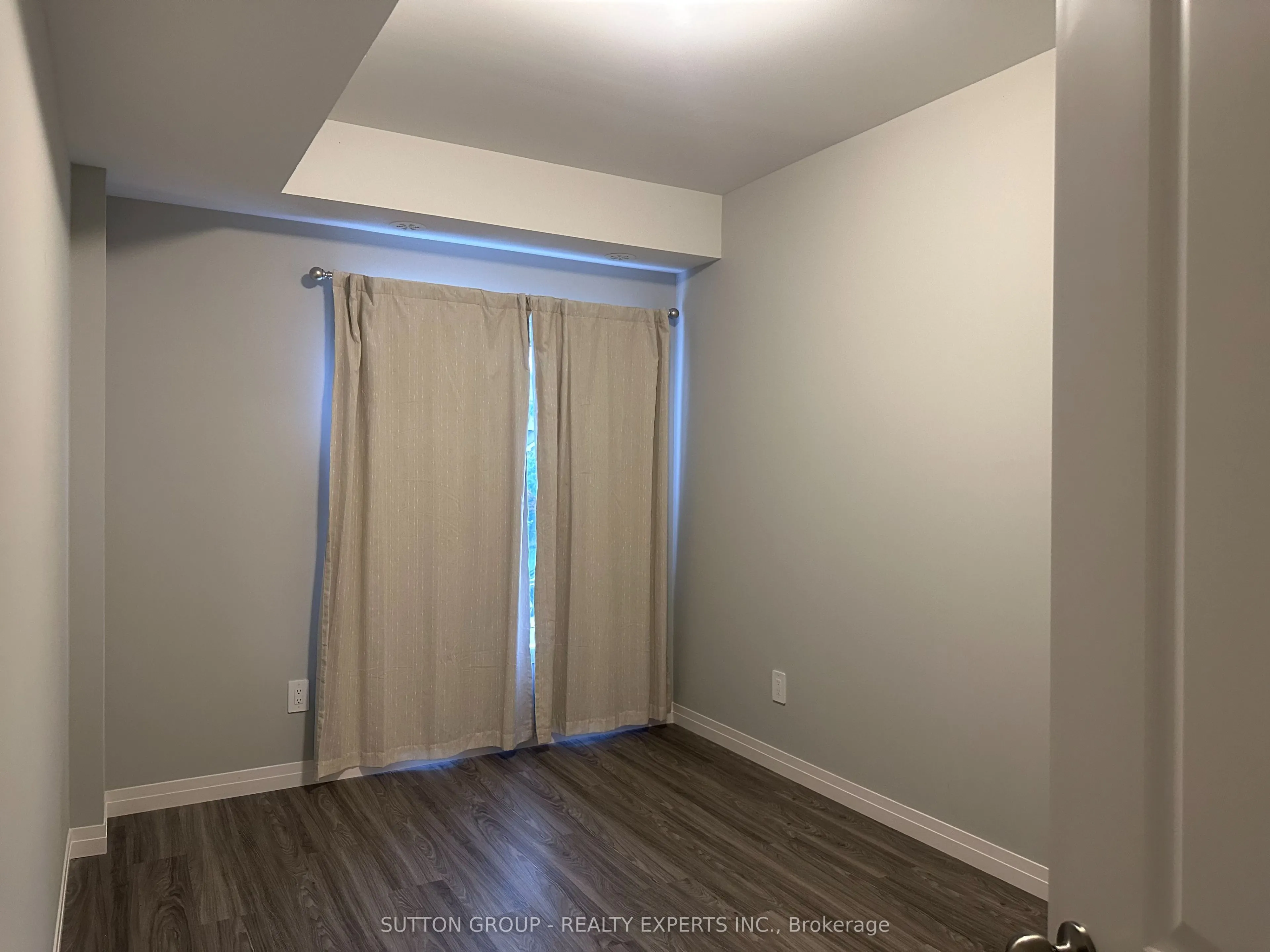 10 SOUTH CREEK Drive, #14
