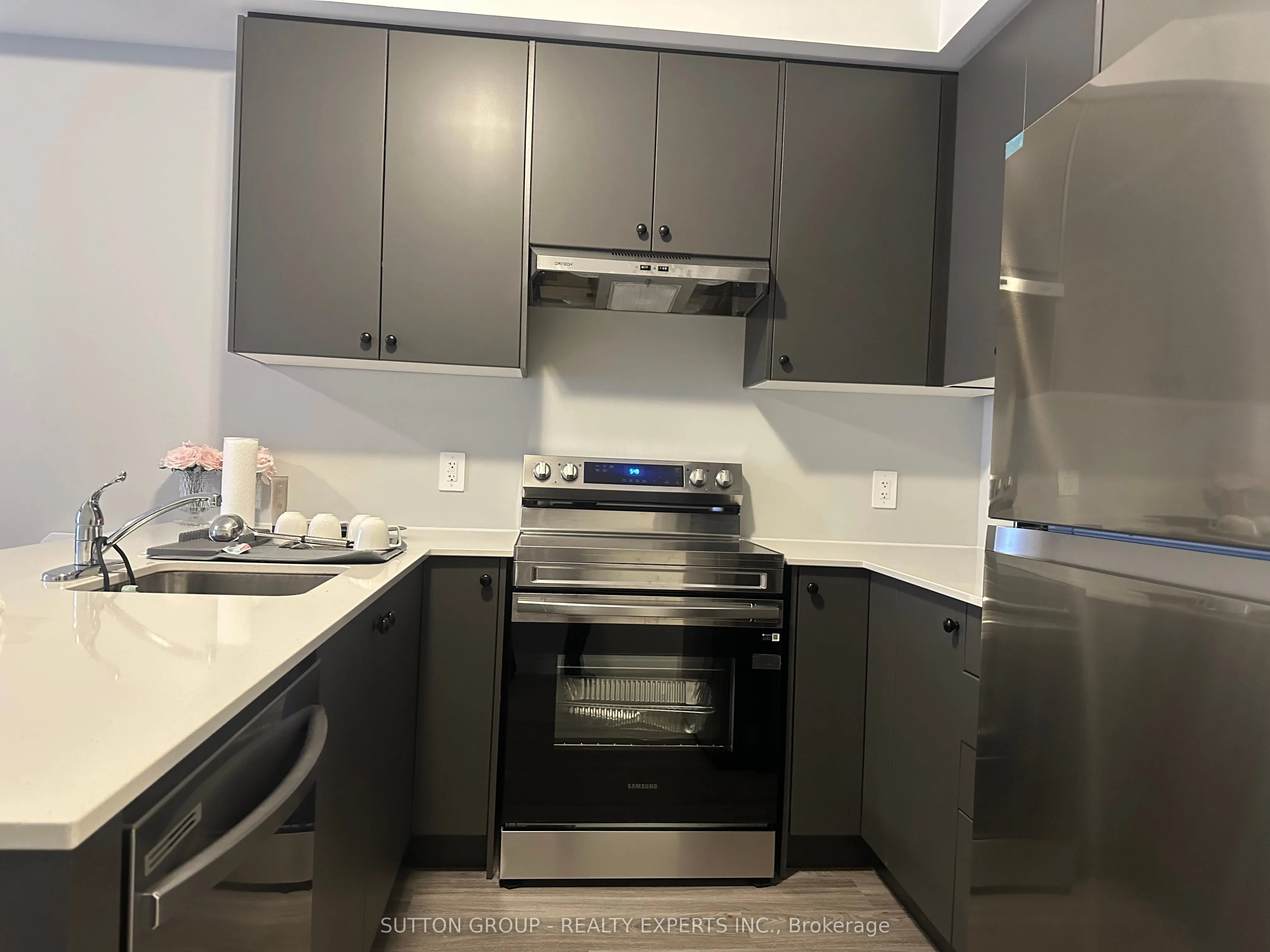 10 SOUTH CREEK Drive, #14