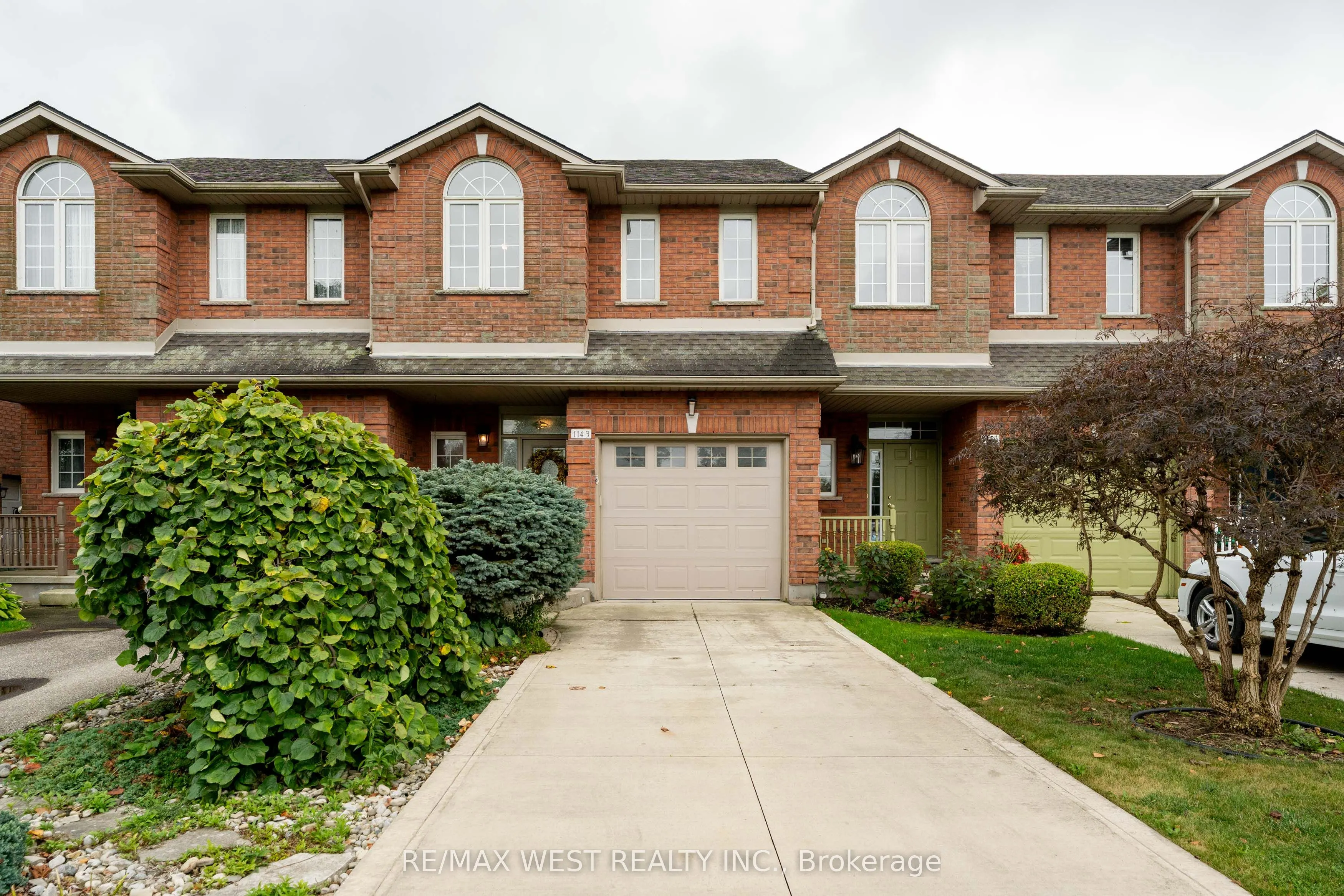 114 Brown Street, #3