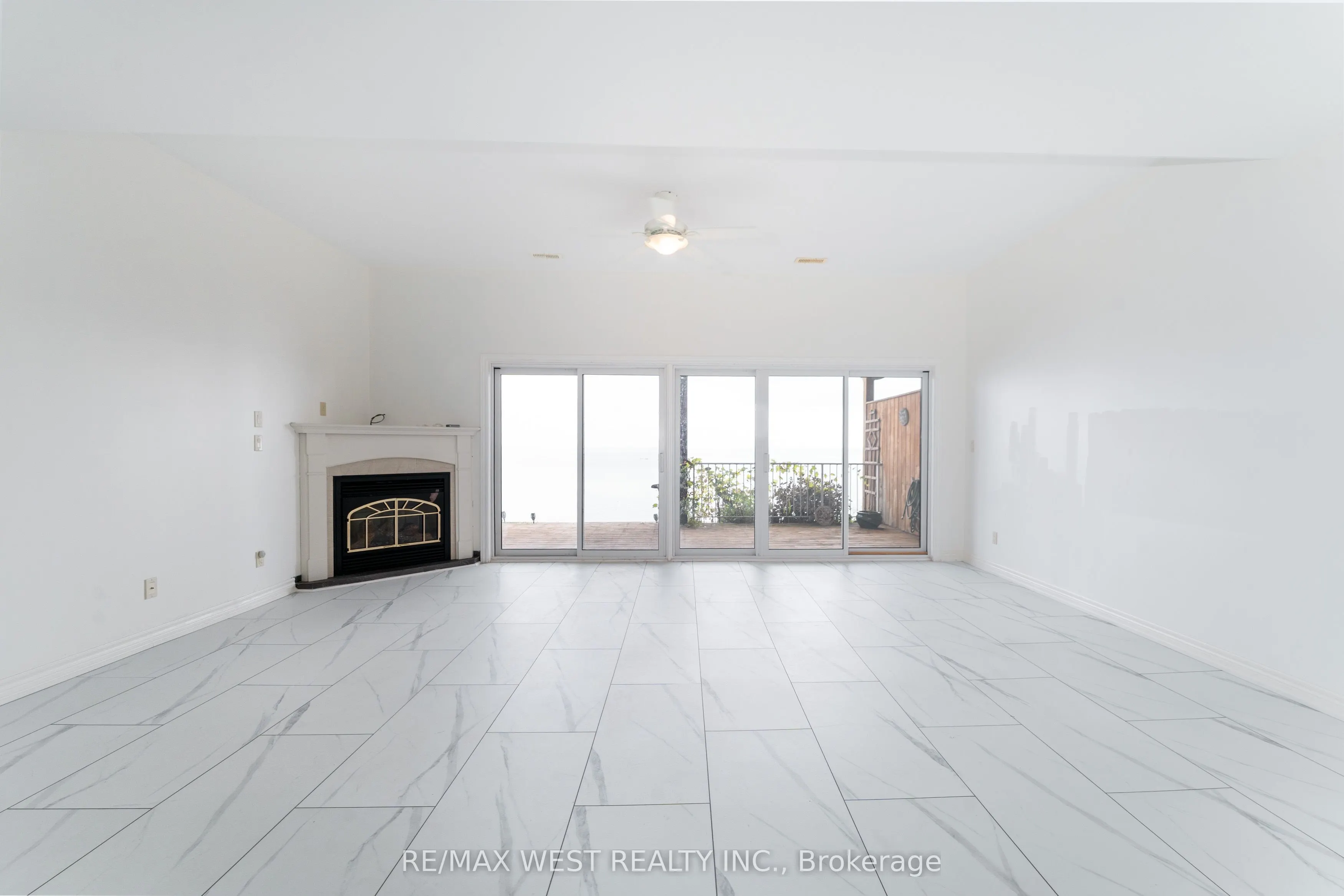 114 Brown Street, #3
