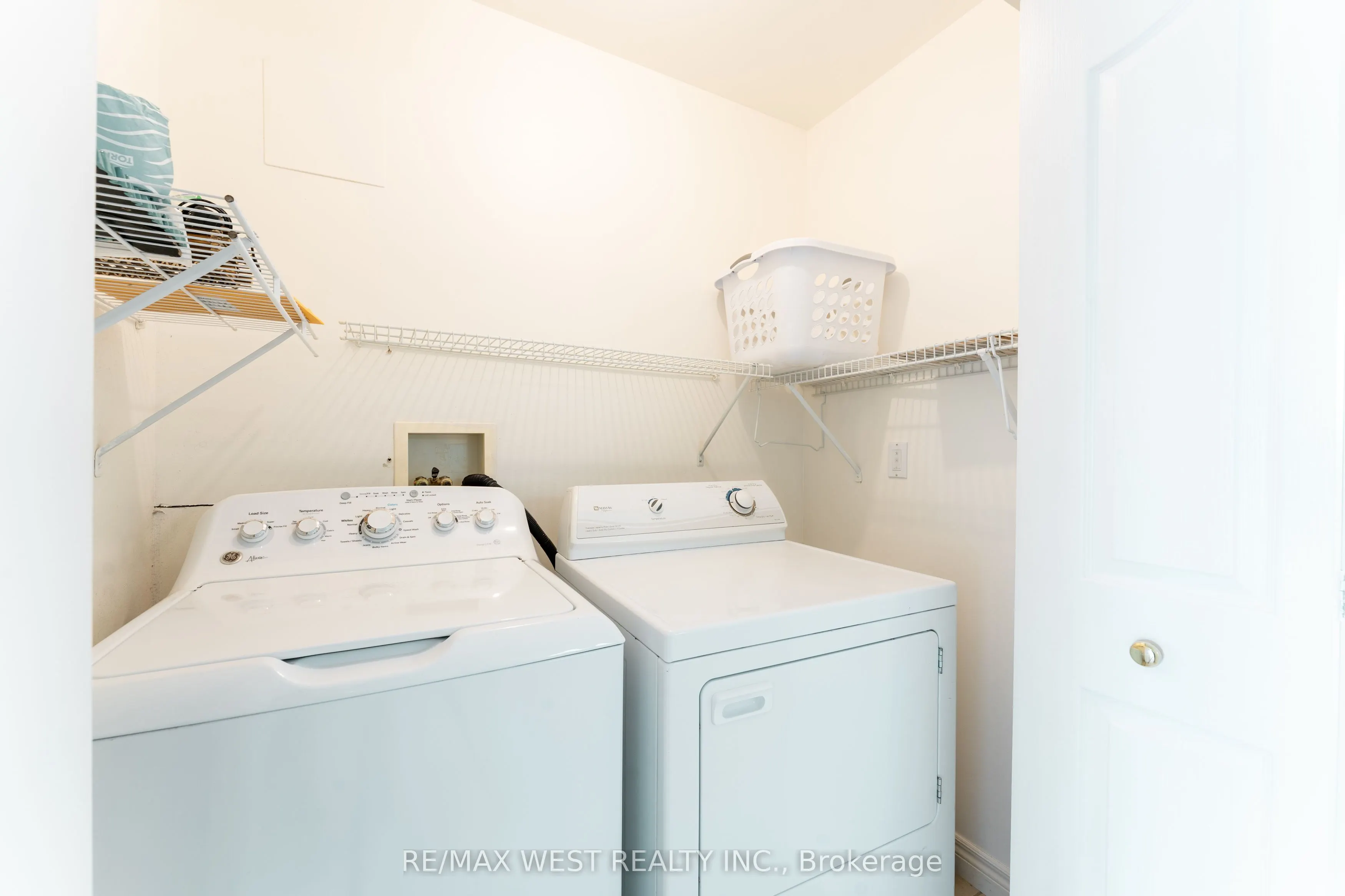 114 Brown Street, #3