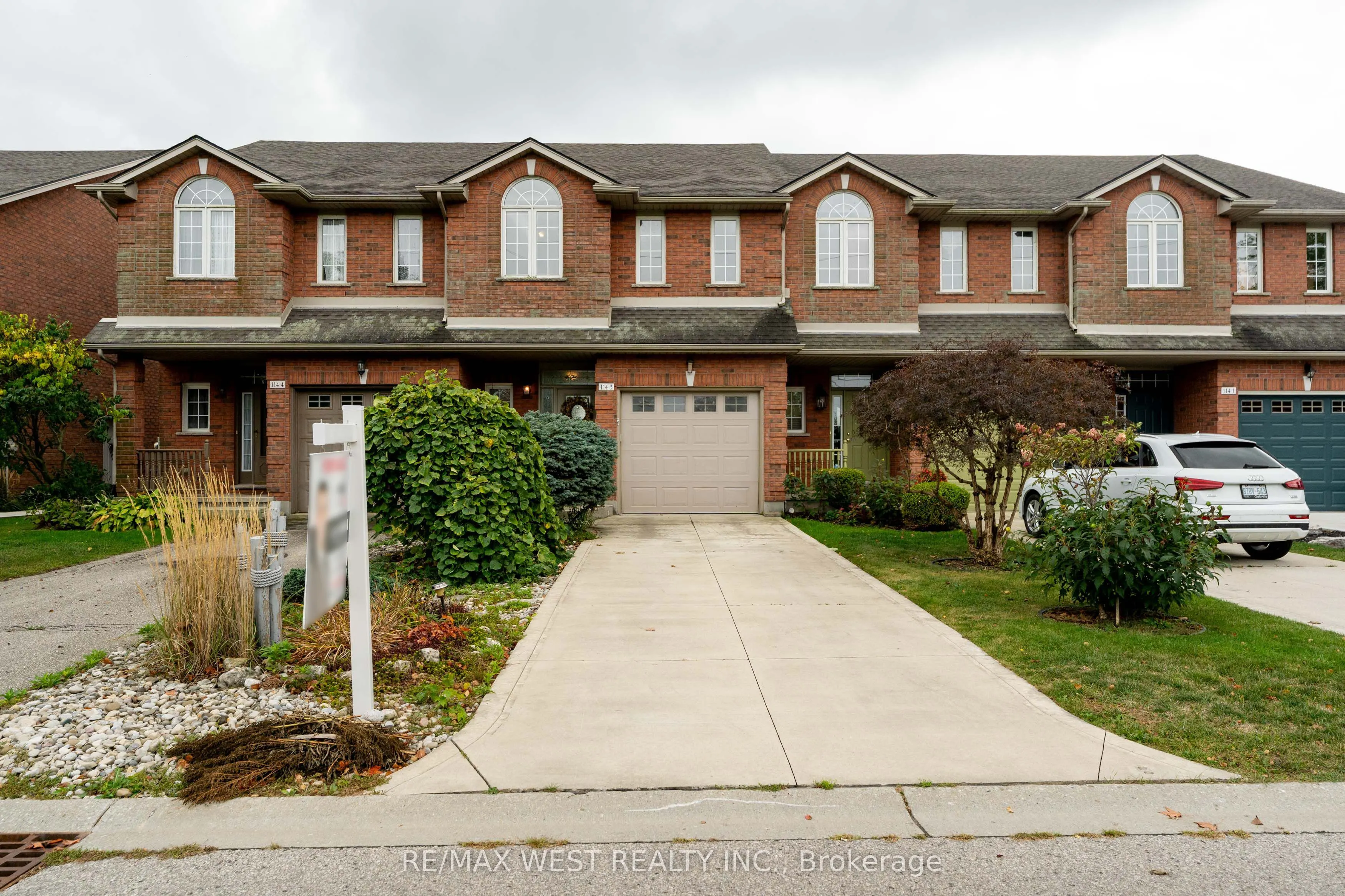 114 Brown Street, #3
