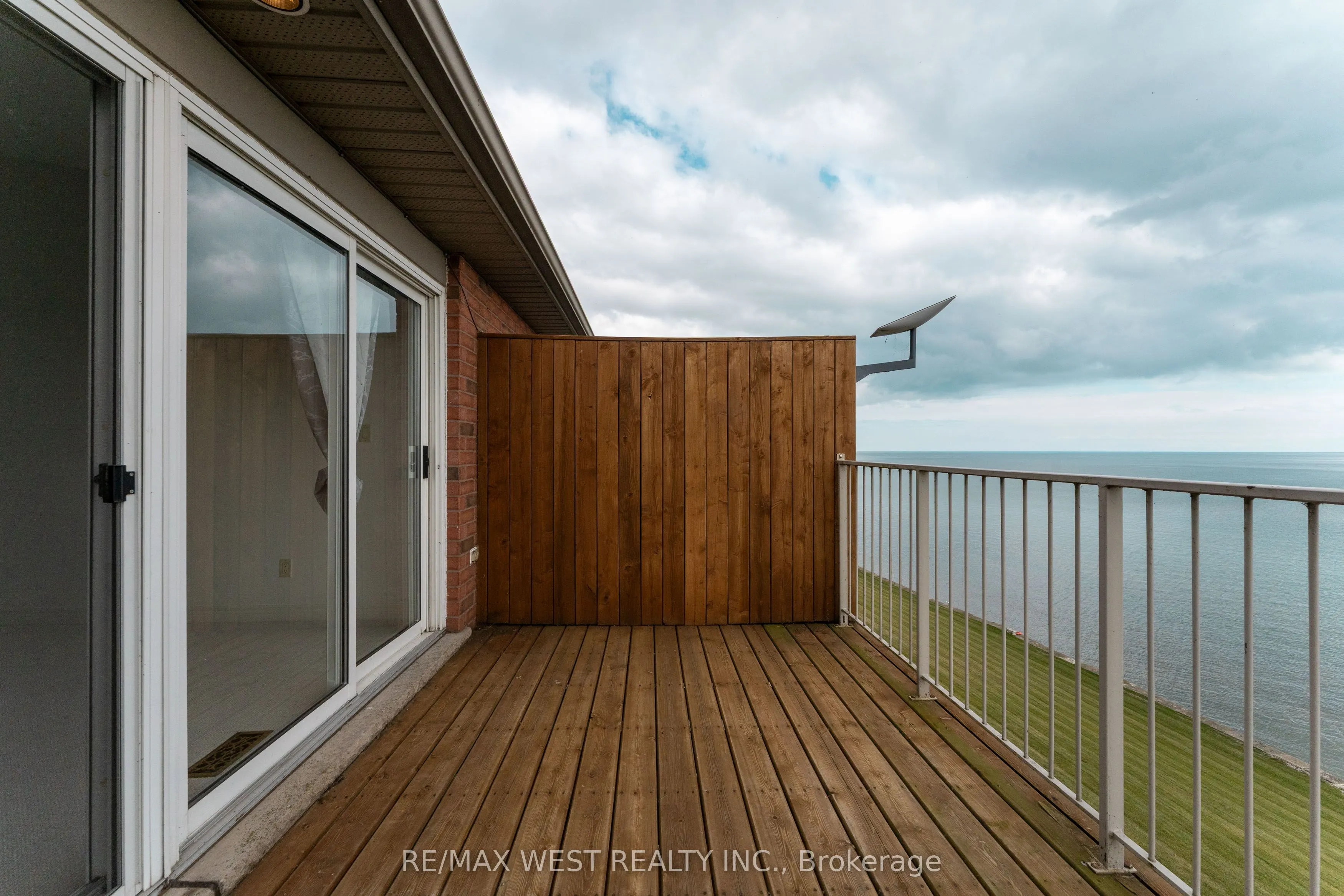 114 Brown Street, #3