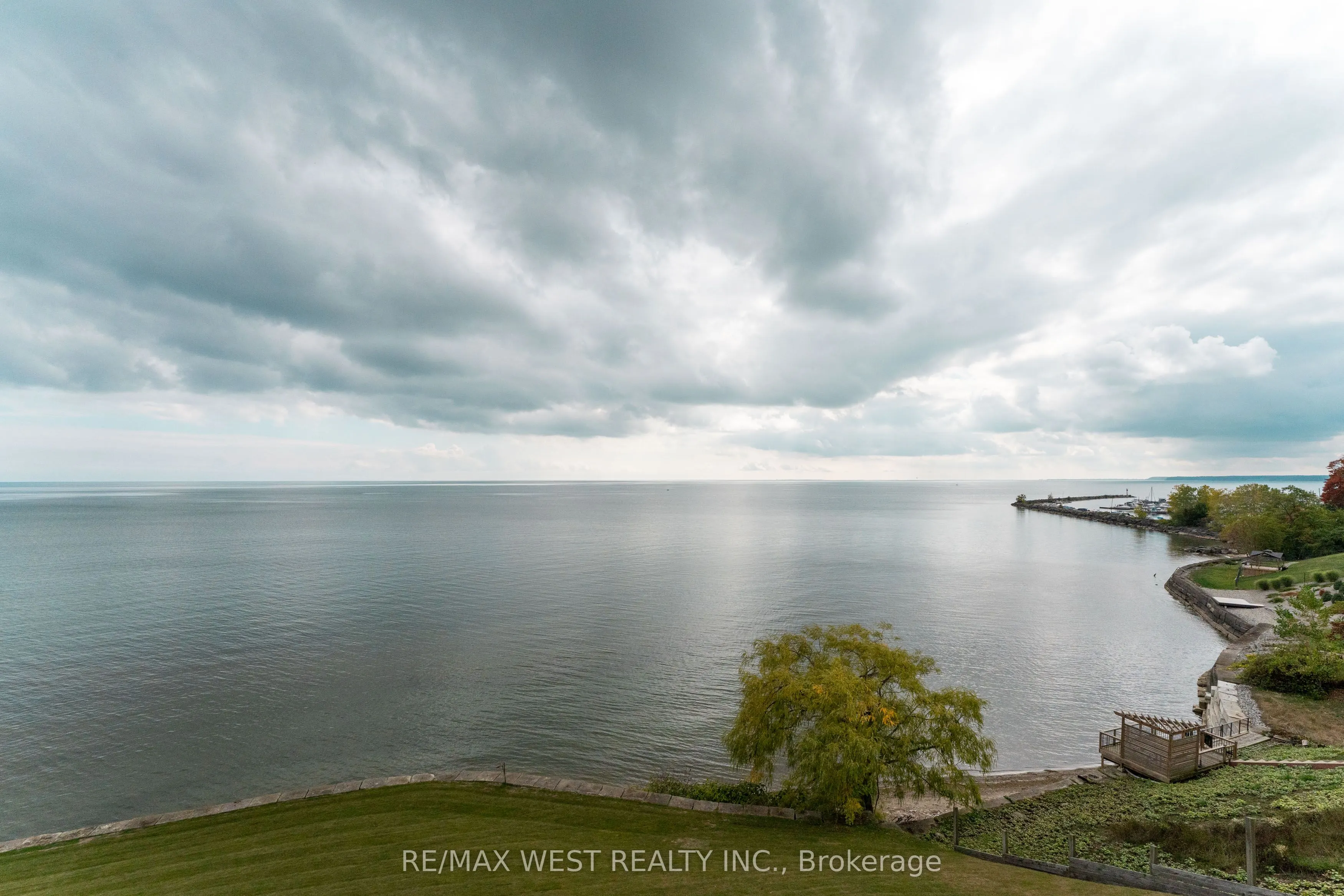 114 Brown Street, #3