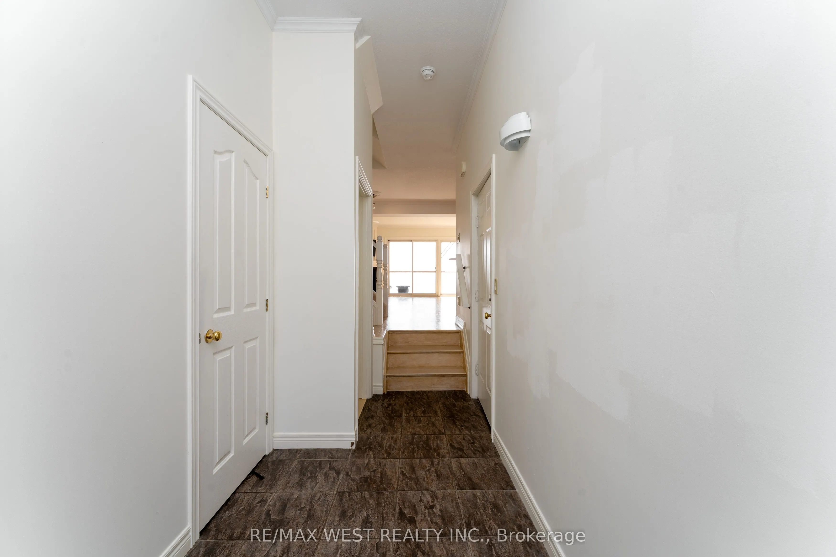 114 Brown Street, #3
