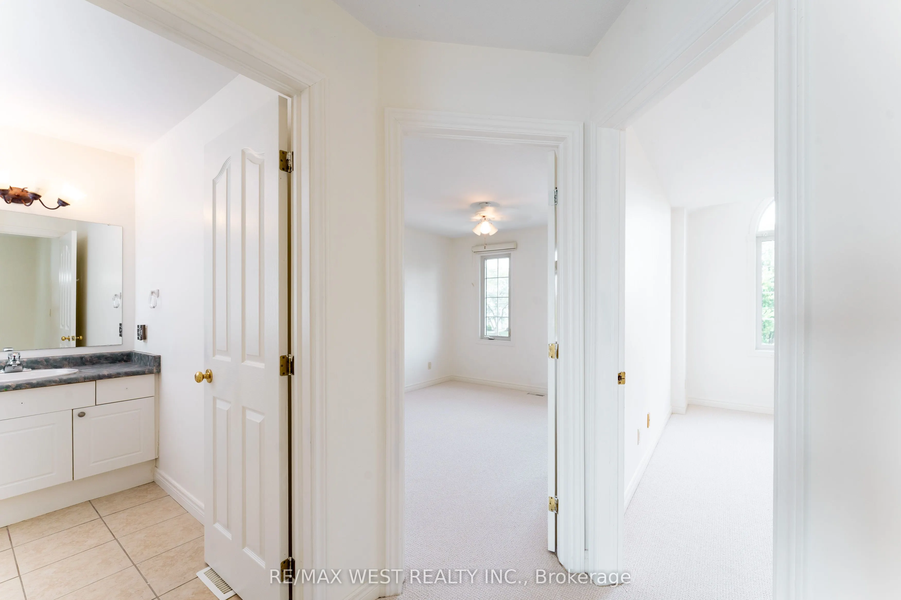 114 Brown Street, #3
