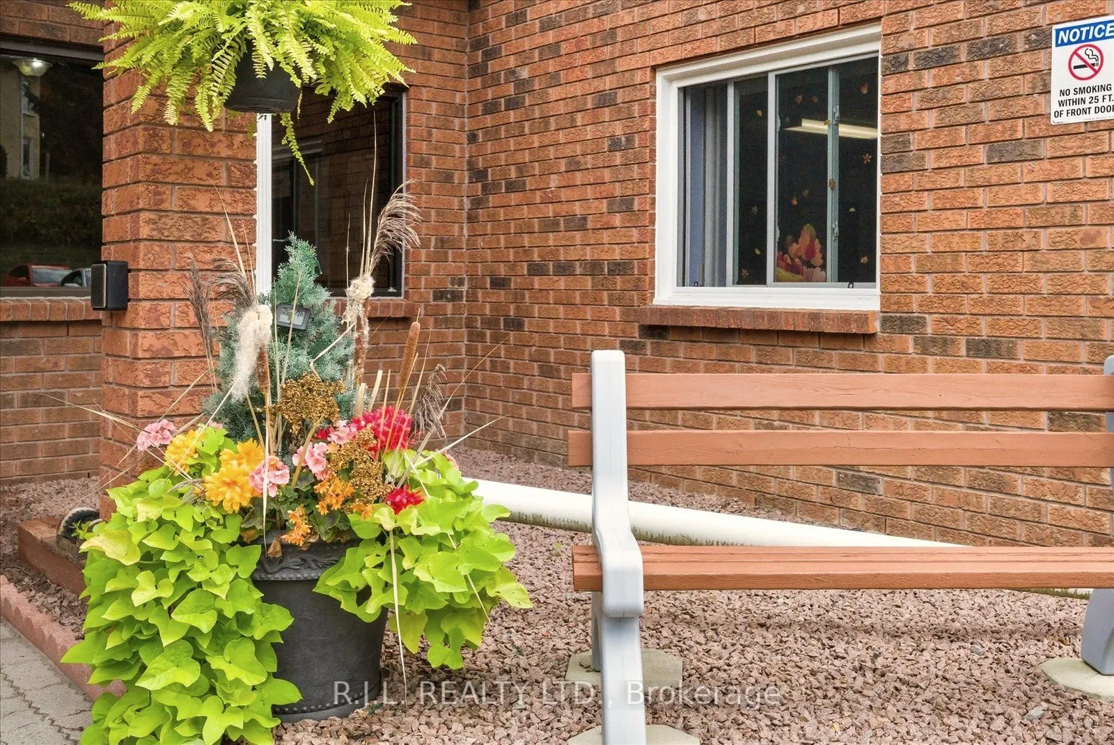 475 Parkhill Road W, #101