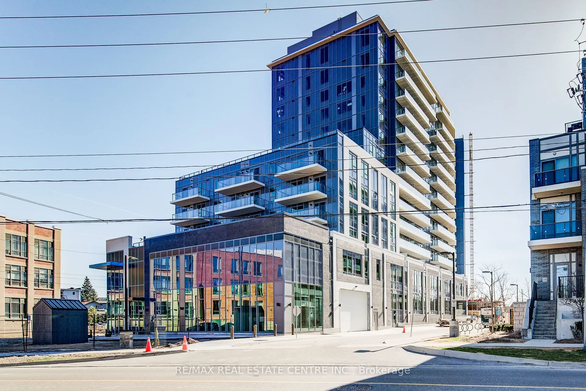 93 Arthur Street S, #1003