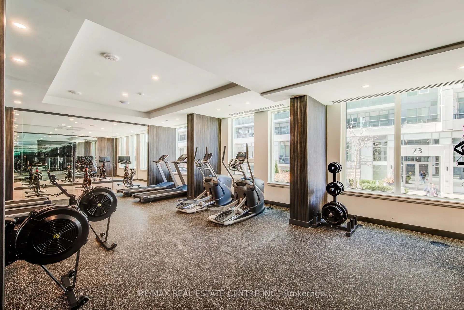 93 Arthur Street S, #1003