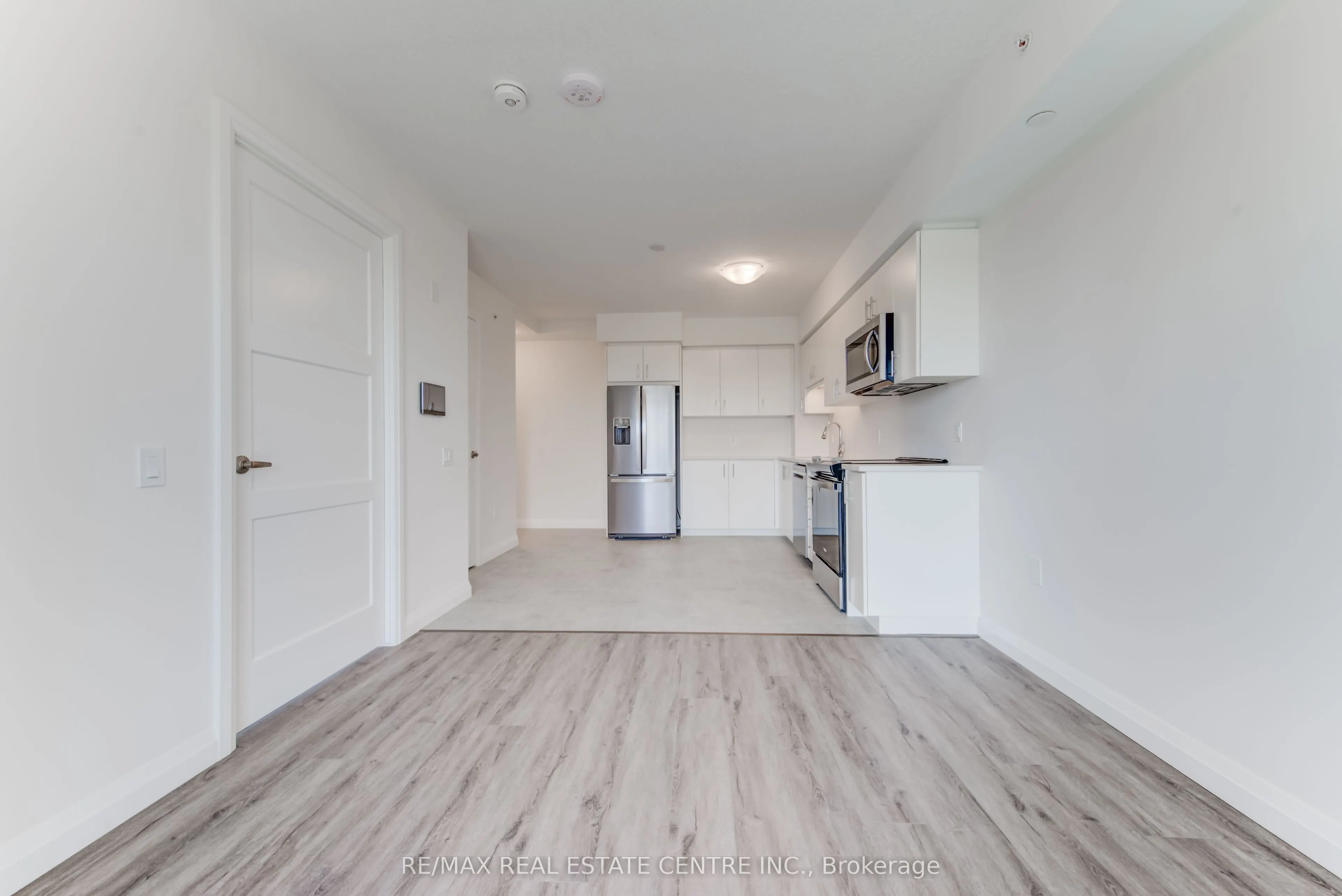 93 Arthur Street S, #1003