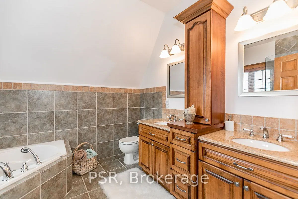 145 Snowbridge Way
